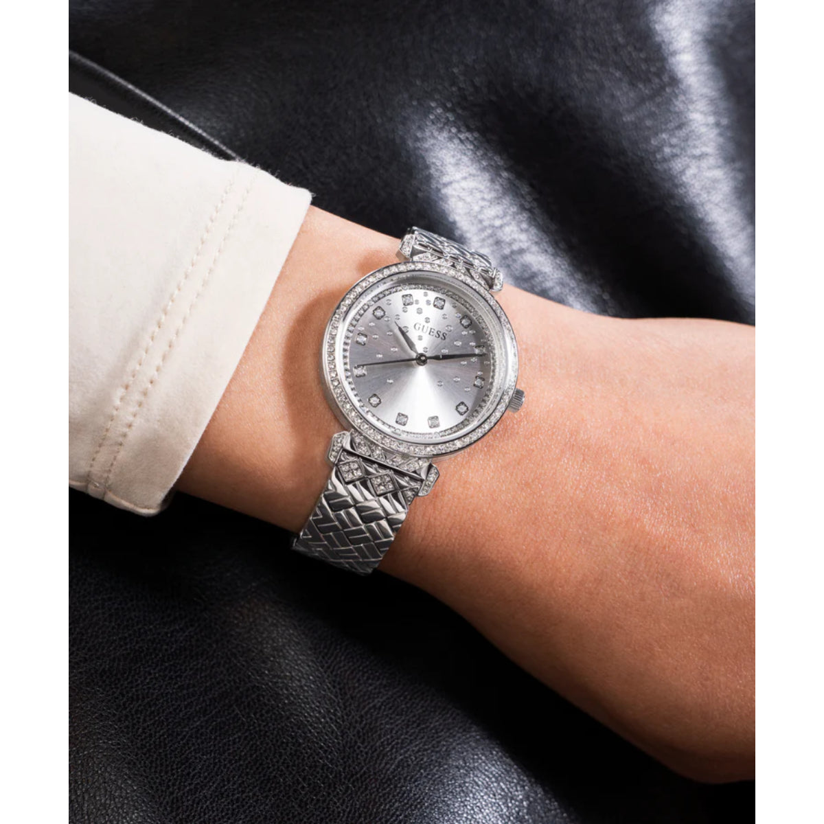 GUESS Enchantment Silver Dial Ladies Watch GW0763L1