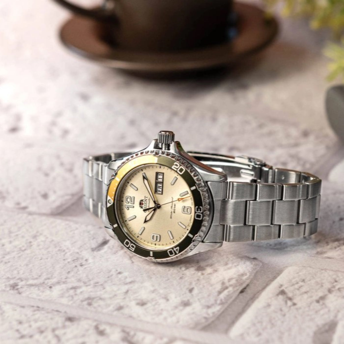 Orient Mako 42mm Ivory Dial Steel Mens Automatic Watch RA-AA0821S39B