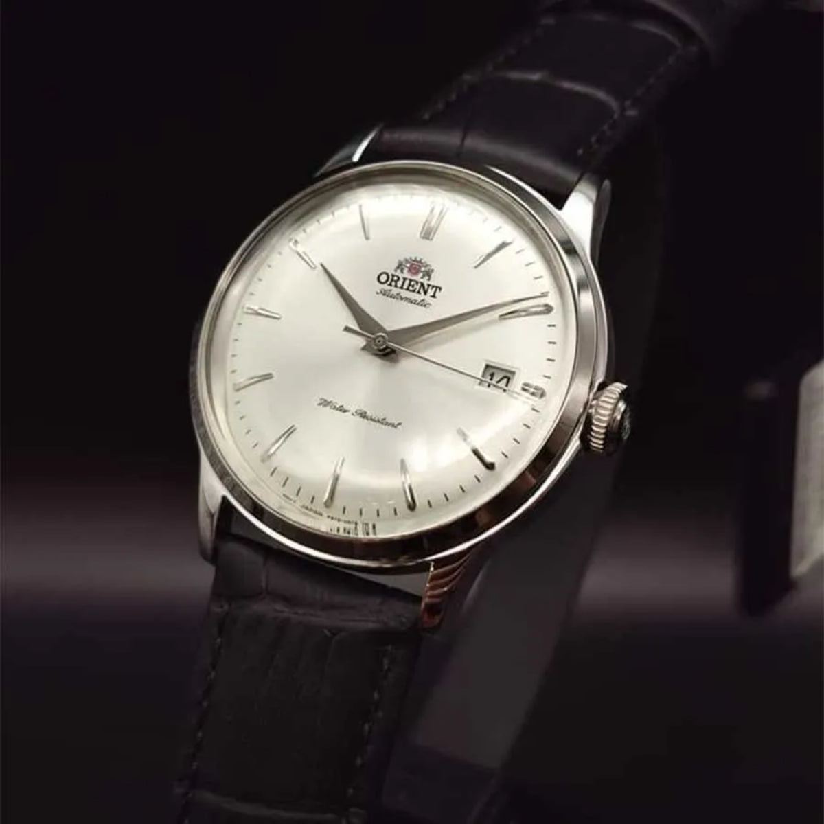 Orient Bambino Classic Vintage Style Mechanical White Dial Black Leather Strap Men's Dress Watch RA-AC0M03S30B