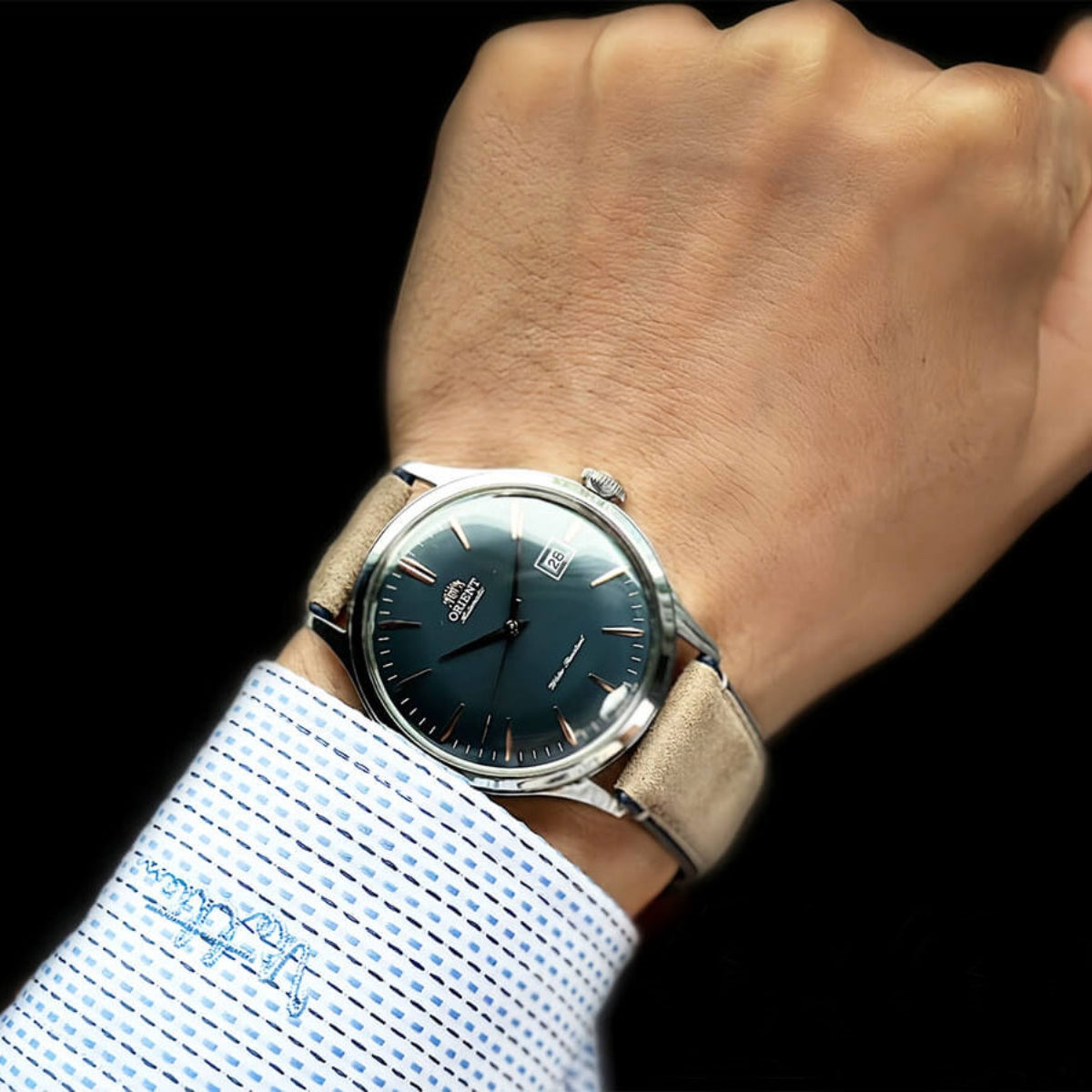 Orient Bambino Classic Vintage Style Automatic Navy Dial Leather Strap Men’s Dress Watch RA-AC0P02L30B