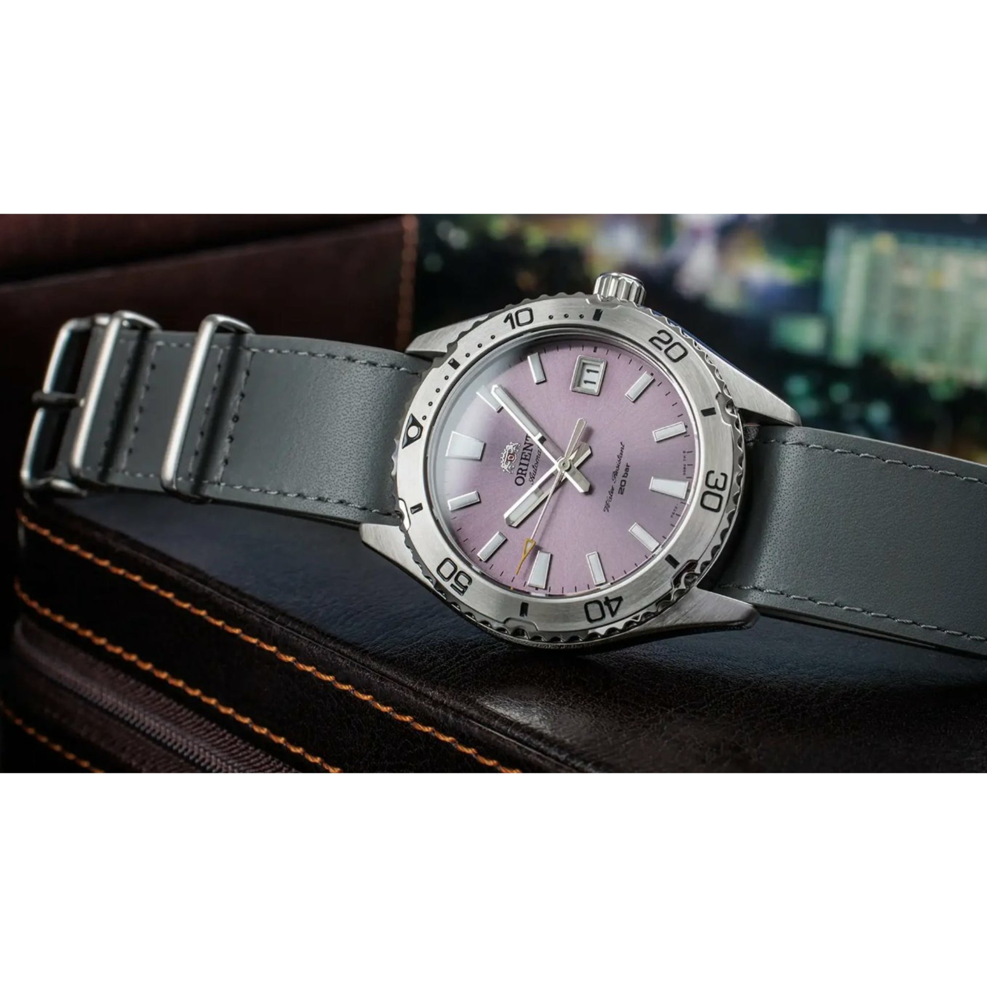 Orient Mako Automatic Purple Dial Leather Strap Men’s Dive Watch RA-AC0Q07V30B