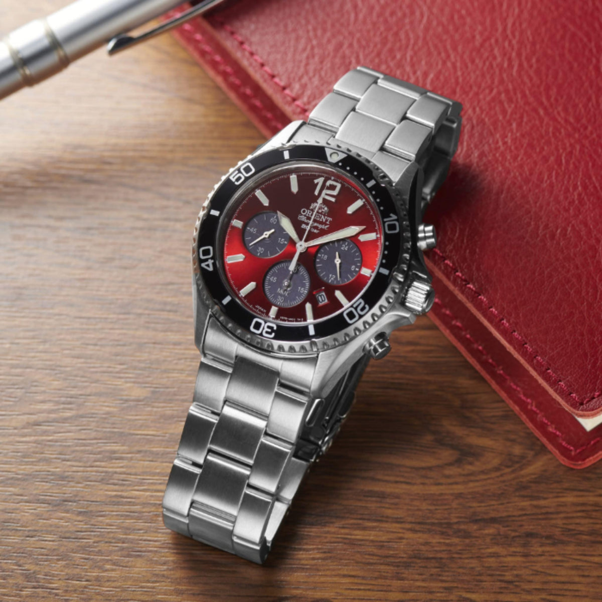 Orient Mako Solar Quartz Red Dial Steel Strap Men’s Dive Watch RA-TX0207R10B