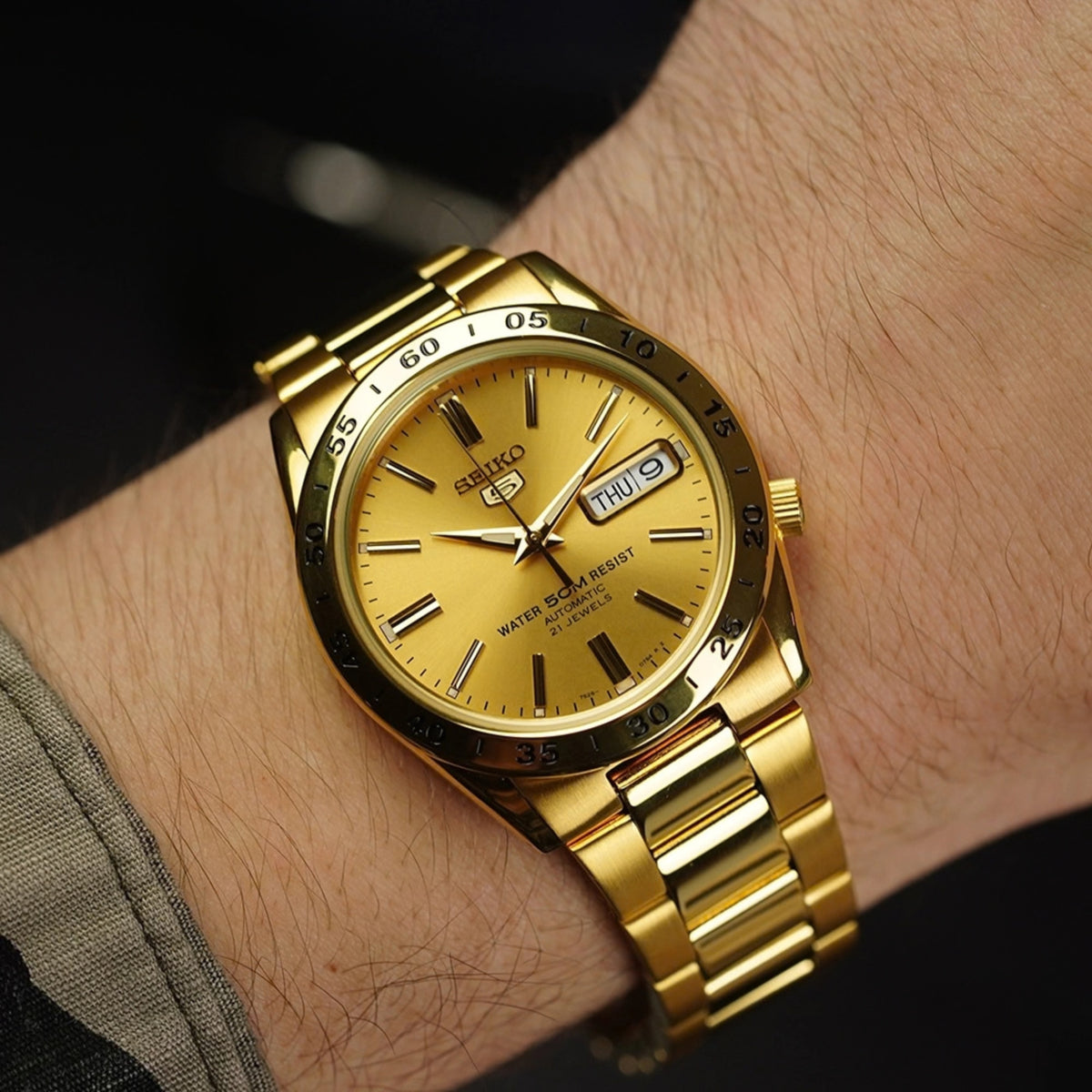Seiko 5 Classic 37mm Gold Dial Yellow Gold-Tone Steel Mens Automatic Watch SNKE06K1