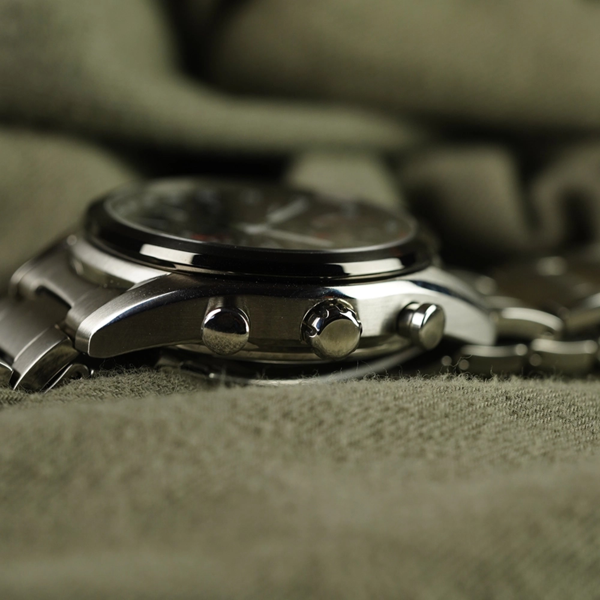 Seiko Conceptual Solar Quartz Black Chronograph Dial Steel Bracelet Men's Watch SSC803P1