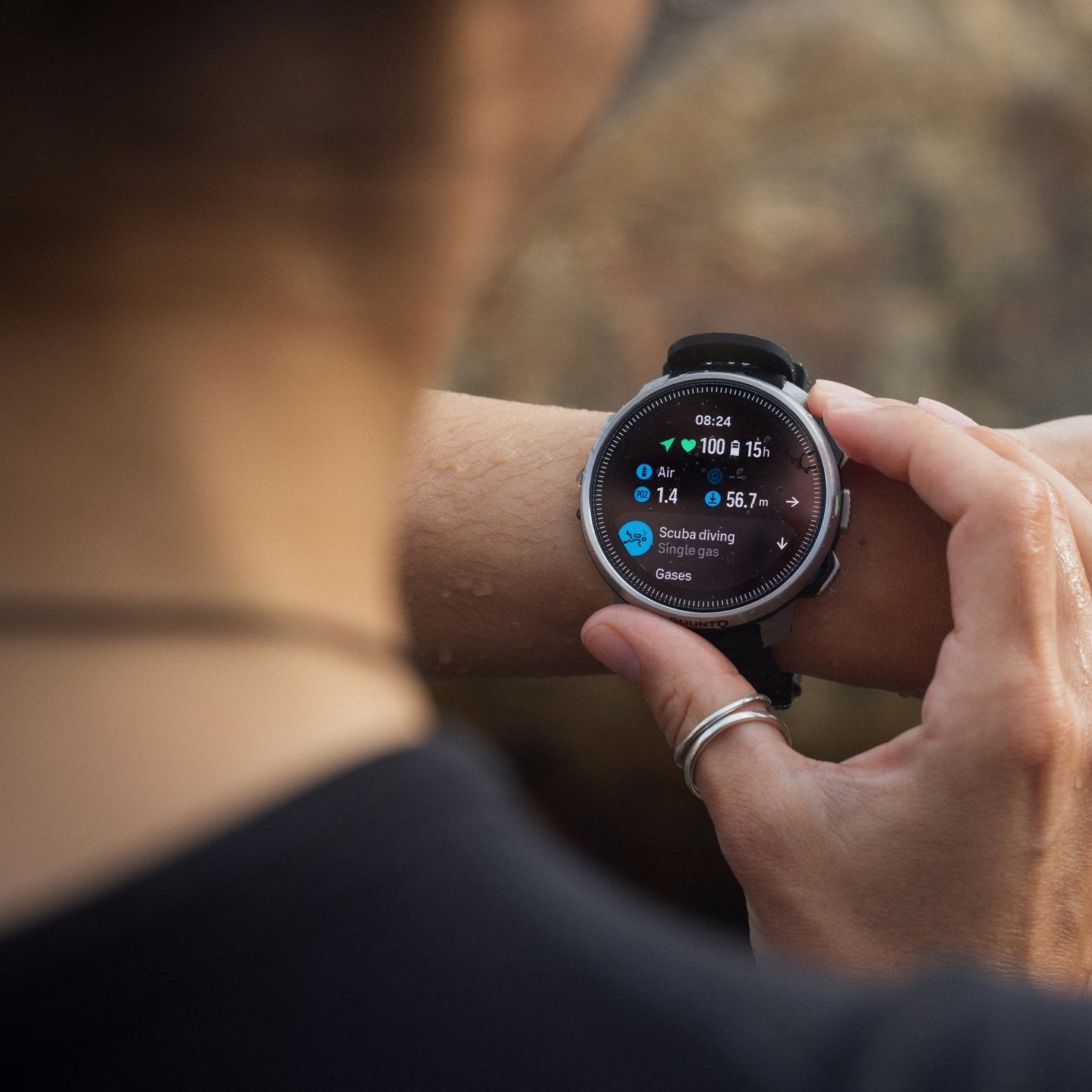 Suunto Ocean Steel Black Digital Silicone Strap Unisex Smart Dive Watch SS050983000