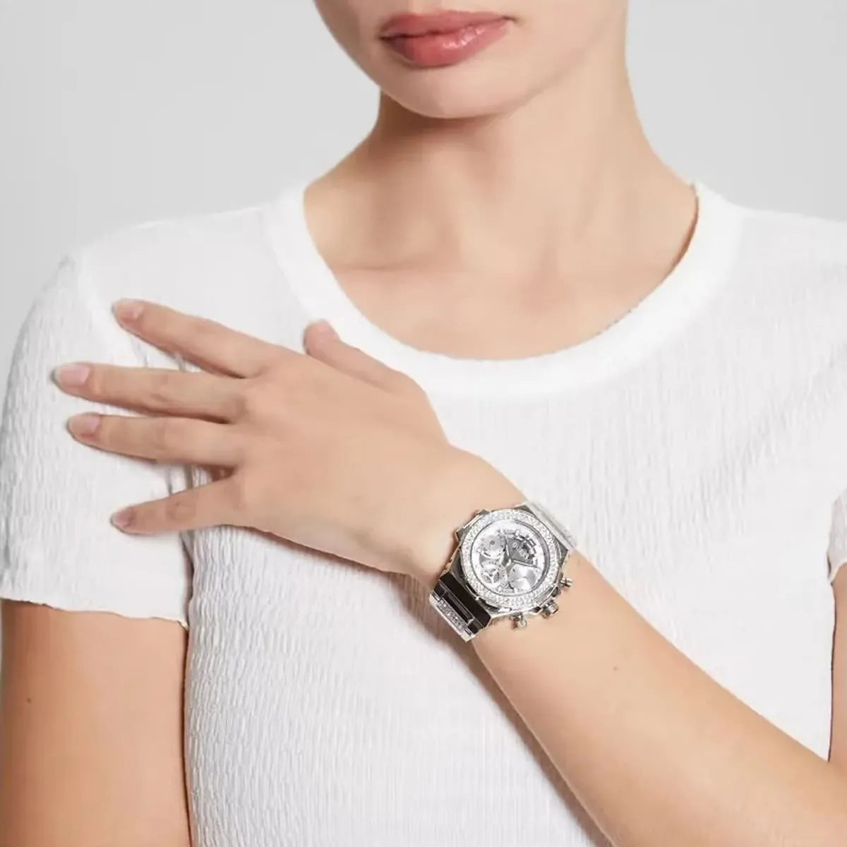 GUESS Fusion Stone Set Silver Dial Steel Strap Women's Watch GW0552L1