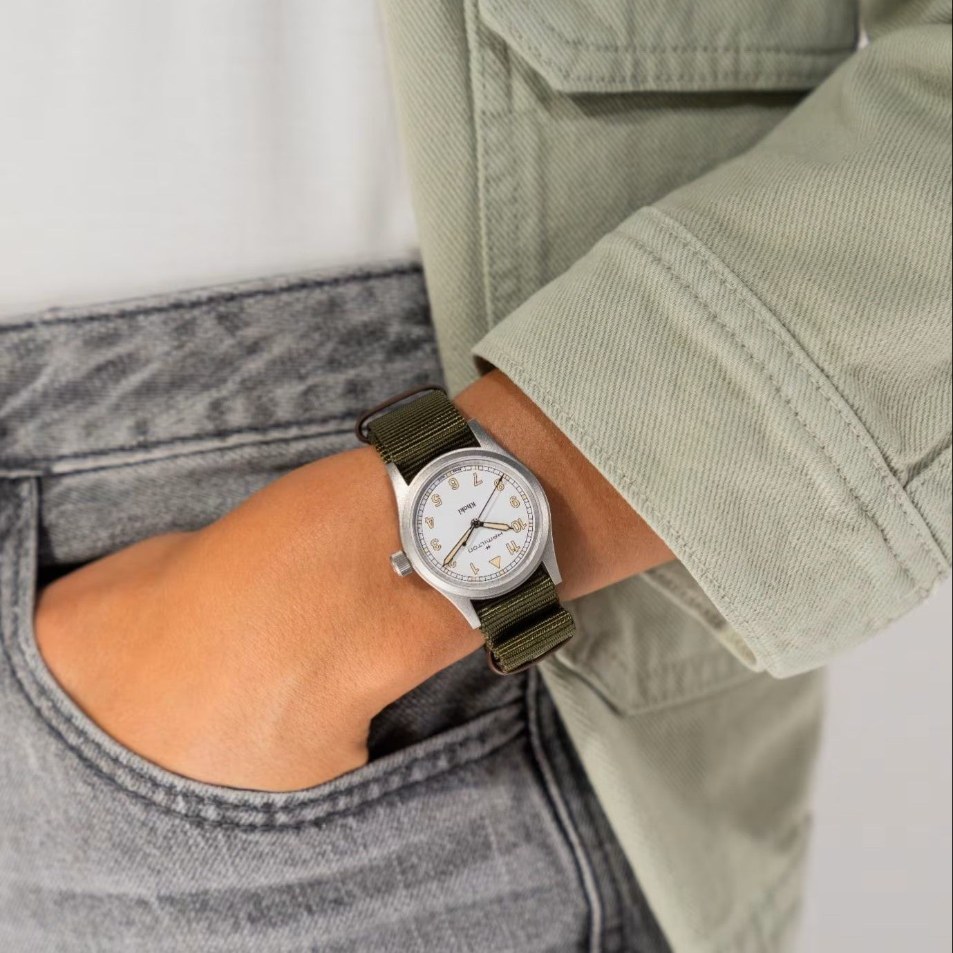 Hamilton Khaki Field Quartz White Dial NATO Strap Unisex Watch H69301910