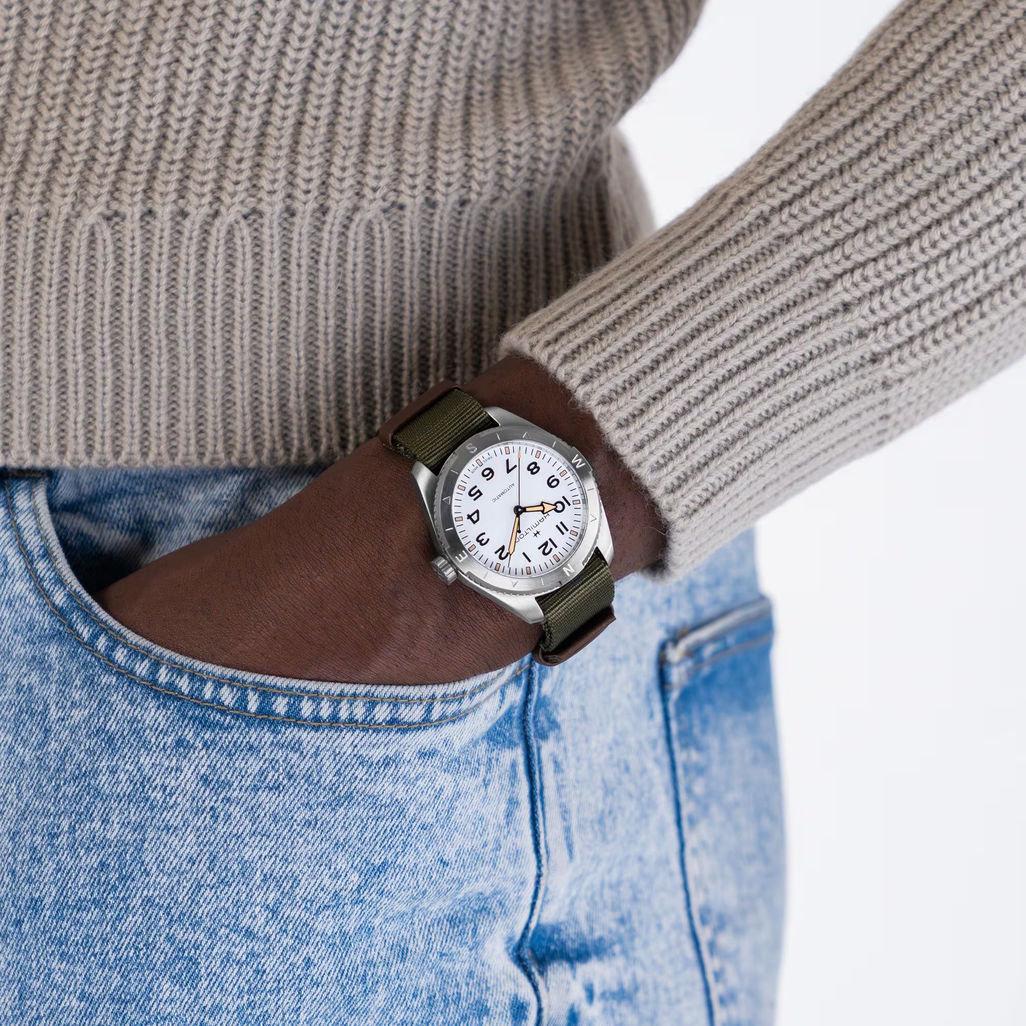 Hamilton Khaki Field Expedition Automatic White Dial Green NATO Strap Watch H70315910