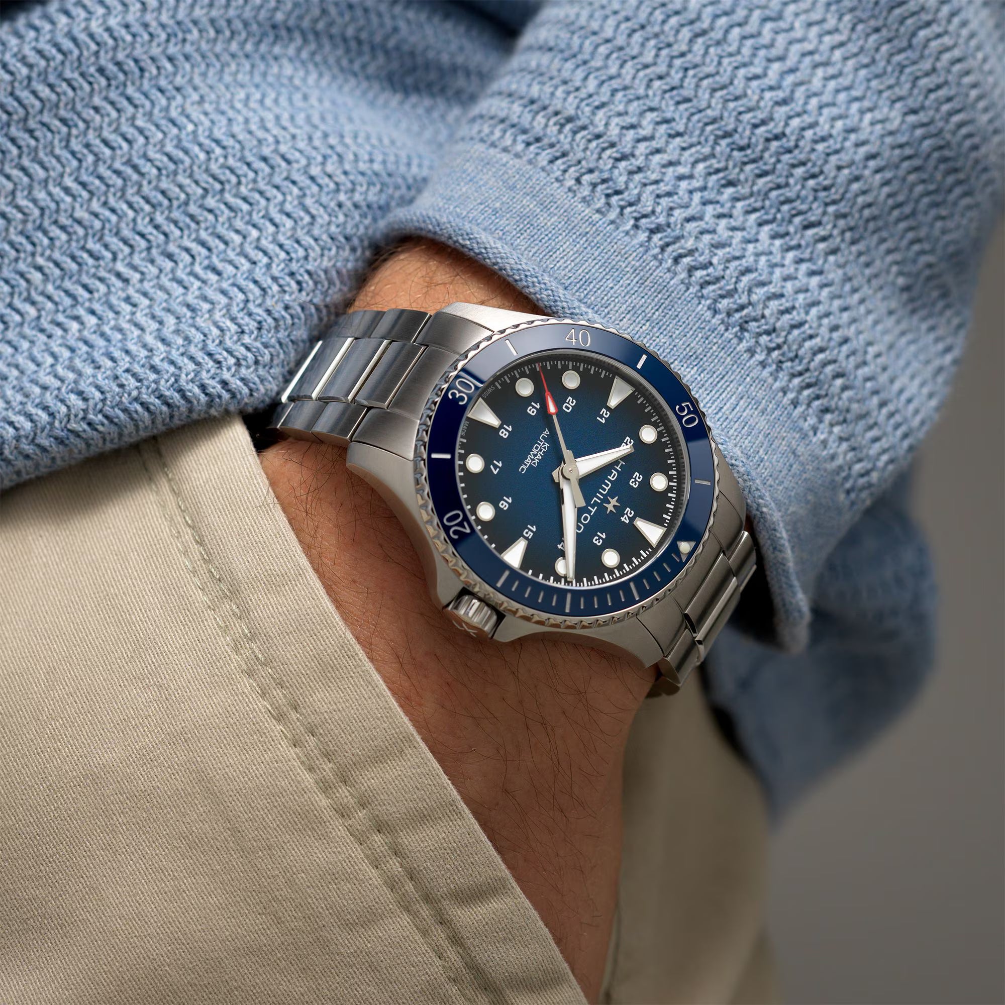 Hamilton Khaki Navy Scuba Automatic Blue Dial Stainless Steel Bracelet Men's Watch H82505140