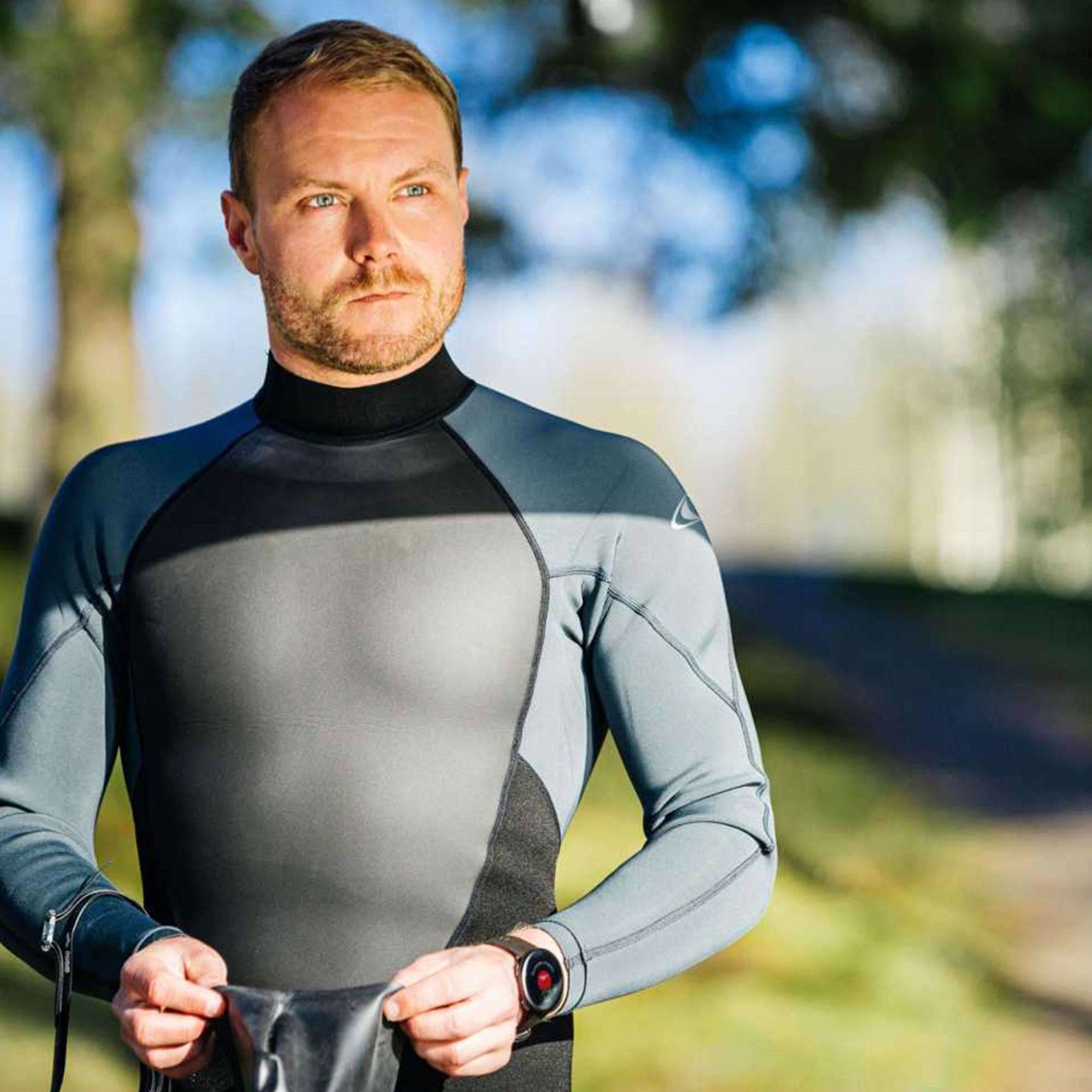 Polar Vantage V2 H10 HR Sensor Quartz Digital Dial Black Rubber Strap Smartwatch 90082711