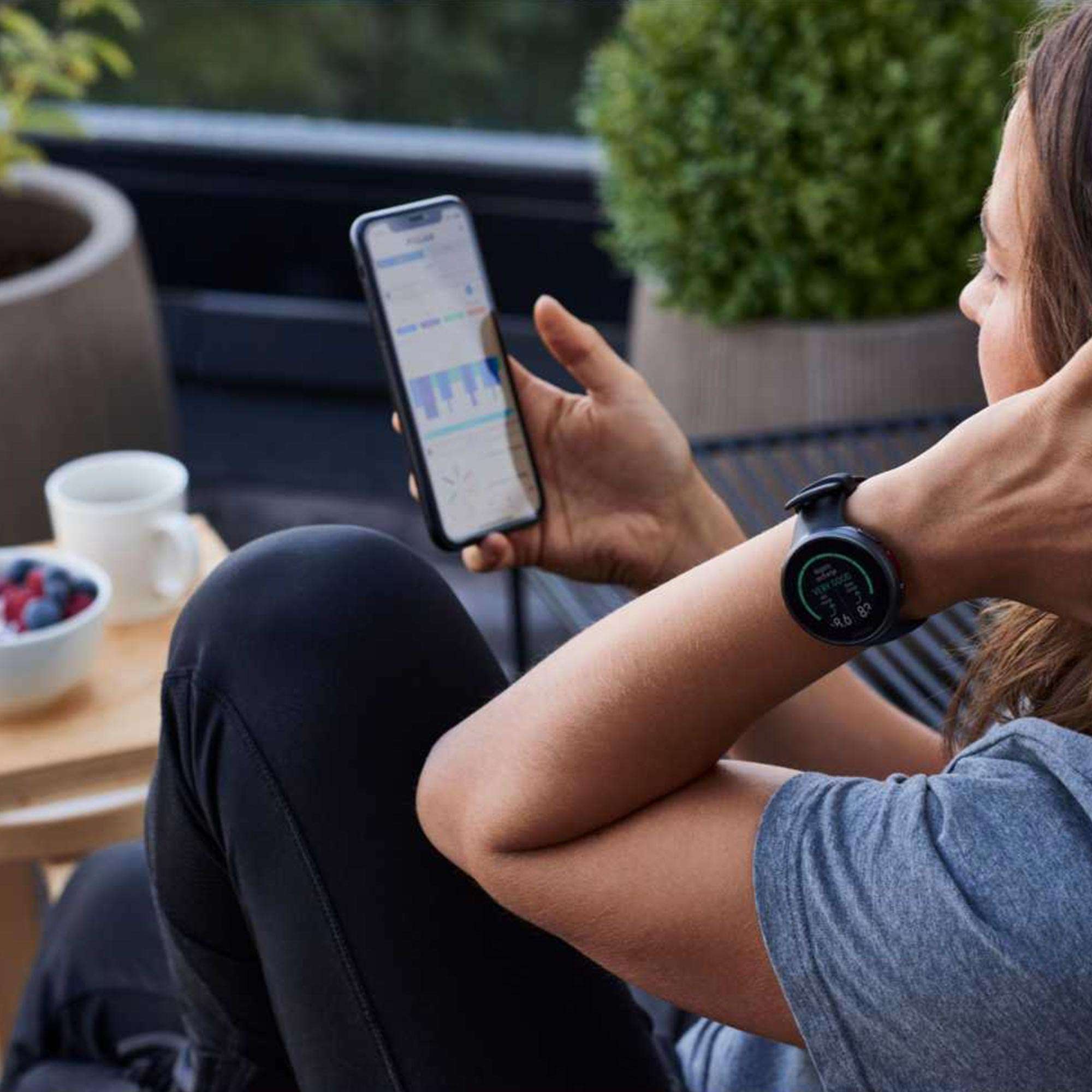 Polar Vantage V2 H10 HR Sensor Quartz Digital Dial Black Rubber Strap Smartwatch 90082711