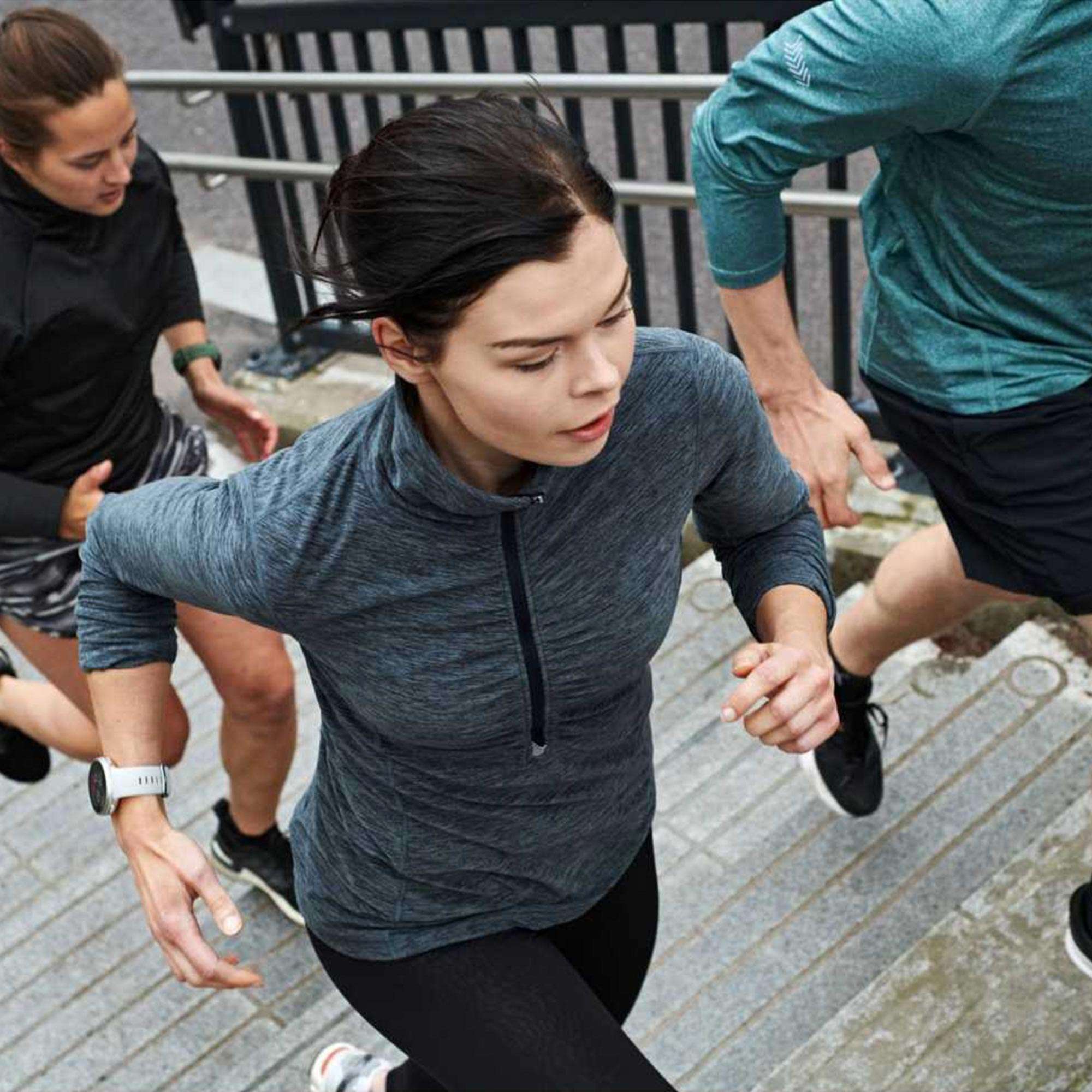 Polar Vantage V2 Quartz Digital Dial Grey Rubber Strap Smartwatch 90083650