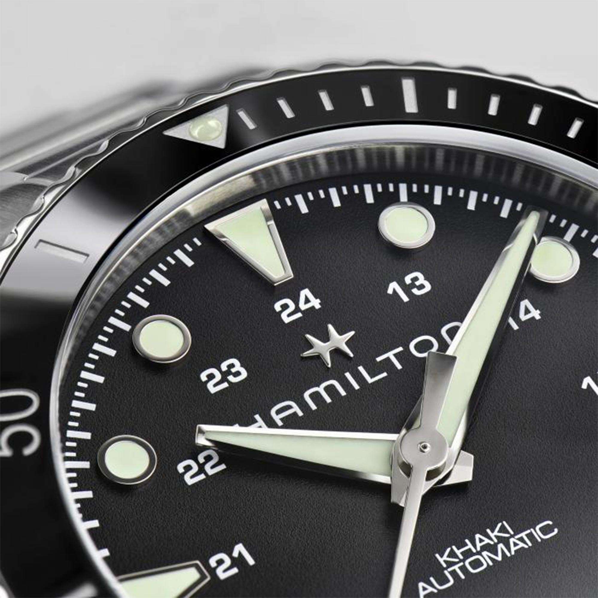 Hamilton Khaki Navy Scuba Automatic Black Dial Stainless Steel Bracelet Men's Watch H82515130