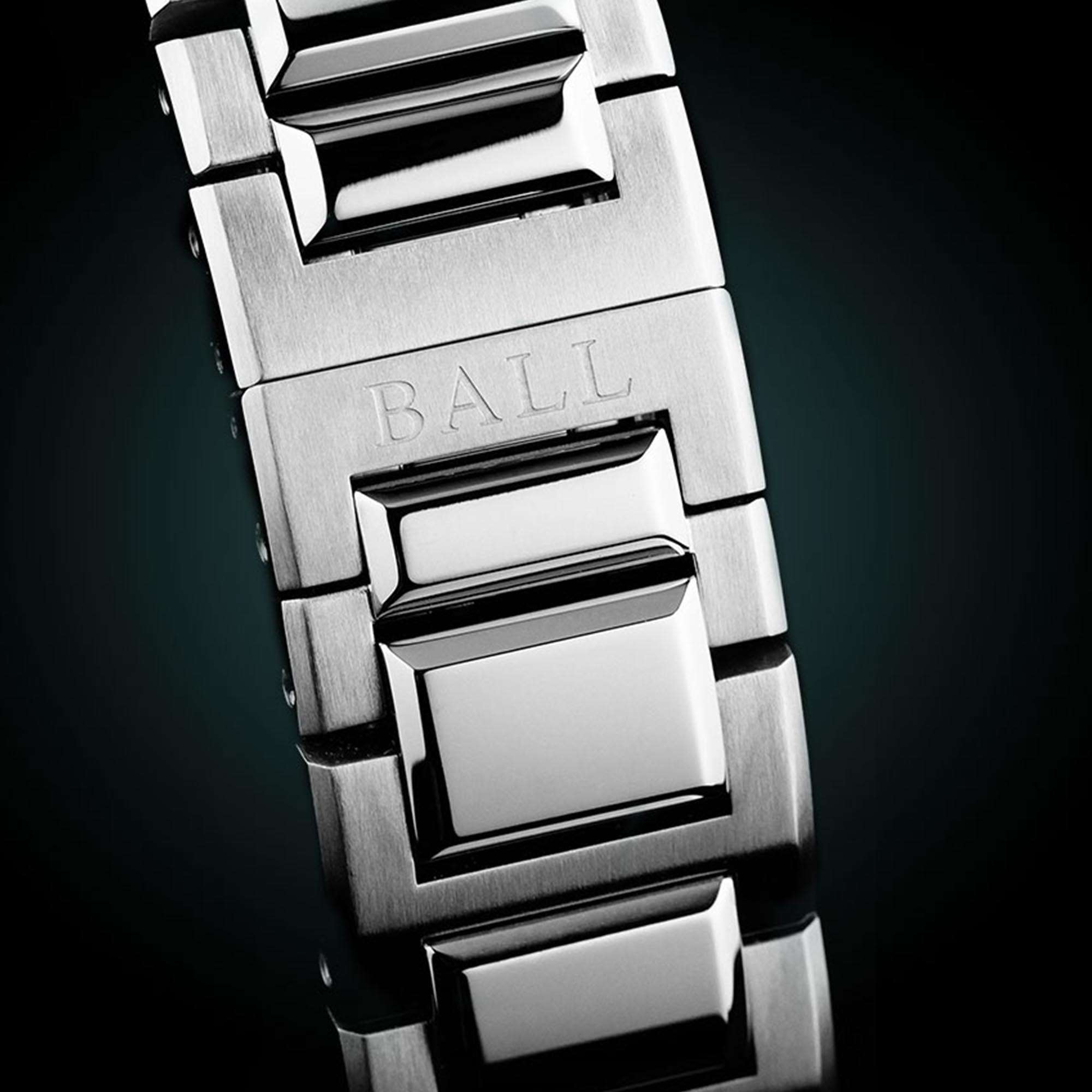 Ball Engineer III Marvelight Chronometer Automatic Black Dial Stainless Steel Bracelet Men's Watch NM9026C-S28C-BK