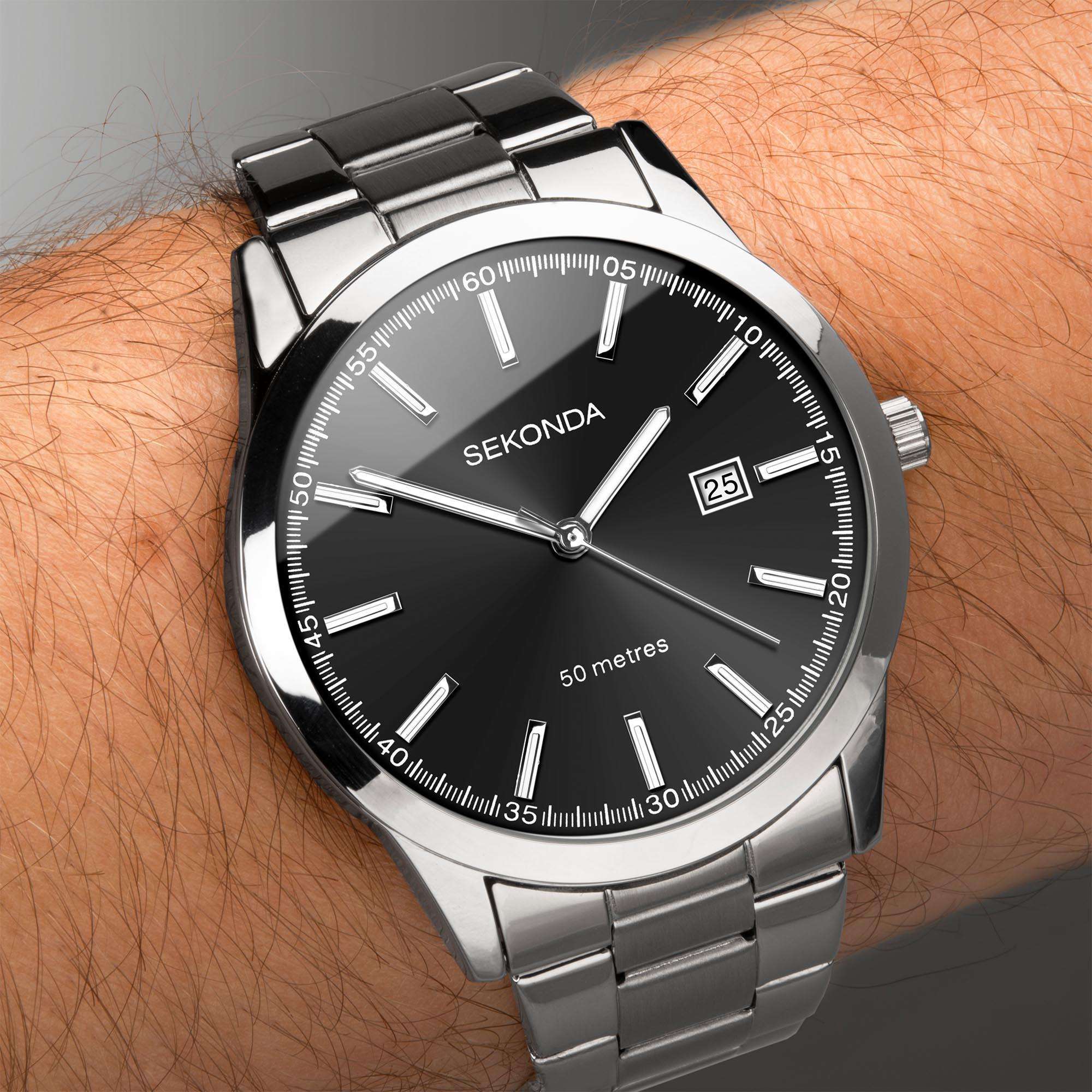 Sekonda Classic Quartz Black Dial Stainless Steel Bracelet Men's Watch 1944