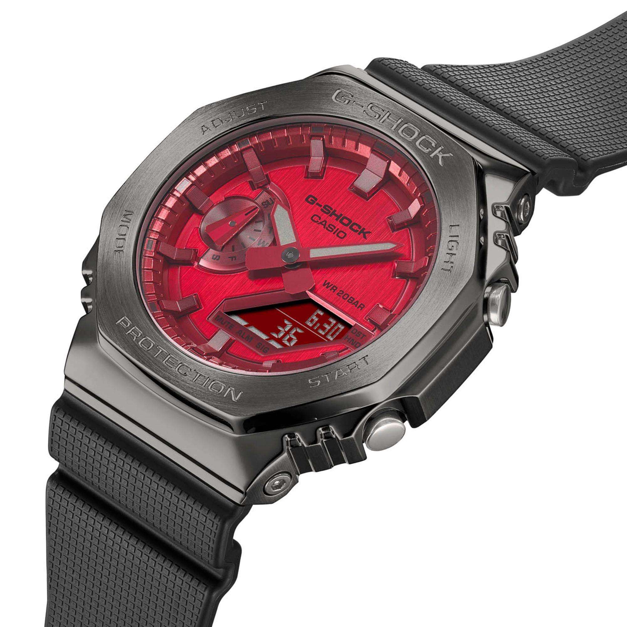 Casio G-Shock  CasiOak Red Dial Alarm Chronograph Watch GM-2100B-4AER