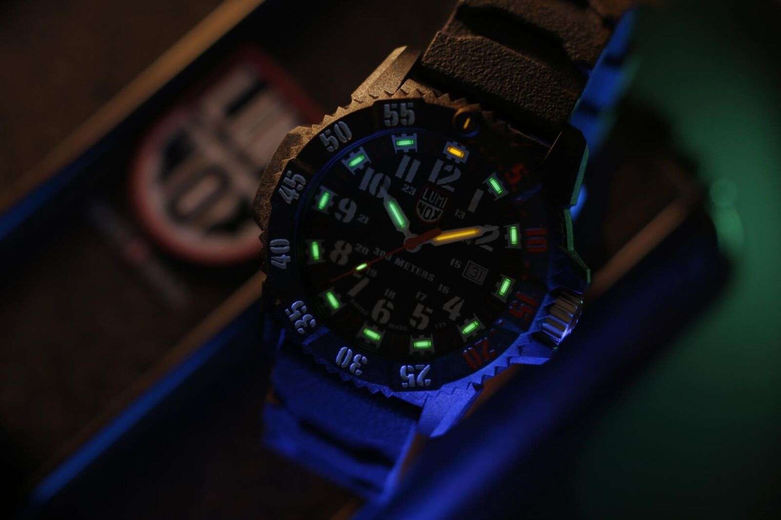 Luminox Master Carbon Seal Set 3800 Series Black Dial Watch XS.3801.C.SET