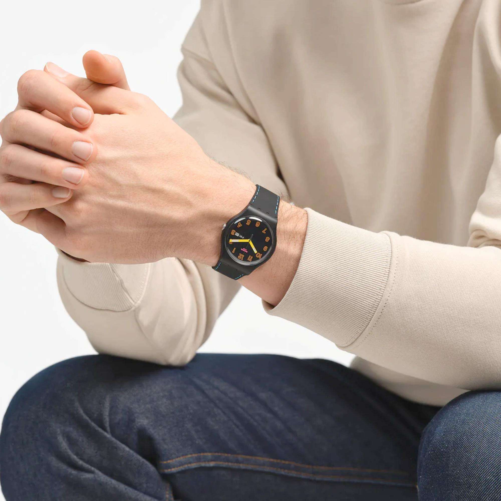 Swatch The January Collection 'Dark Glow' Quartz Watch SO29B707