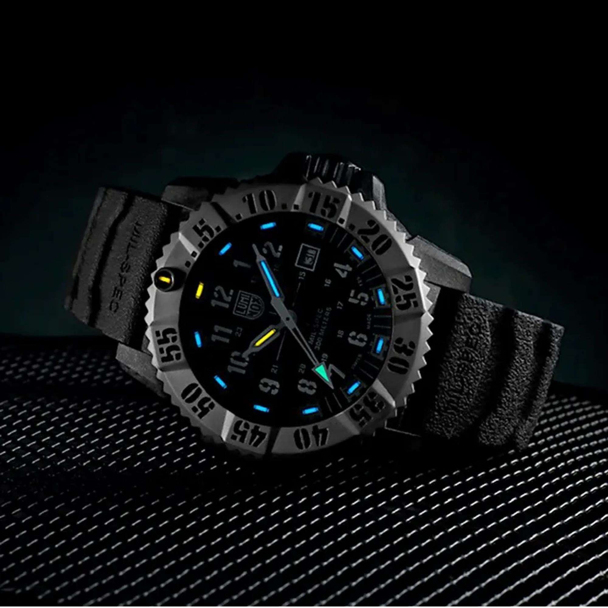 Luminox MIL-SPEC 3350 SERIES Black Dial Watch XL.3351.SET