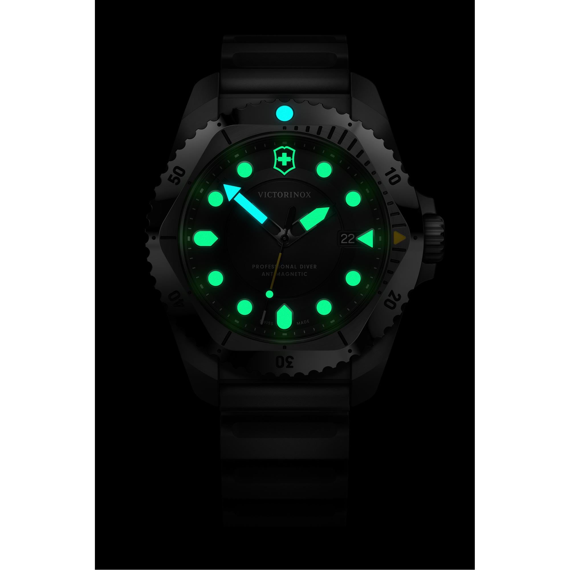 Victorinox Dive Pro Quartz Black Dial Black Rubber Strap Men’s Watch 241990