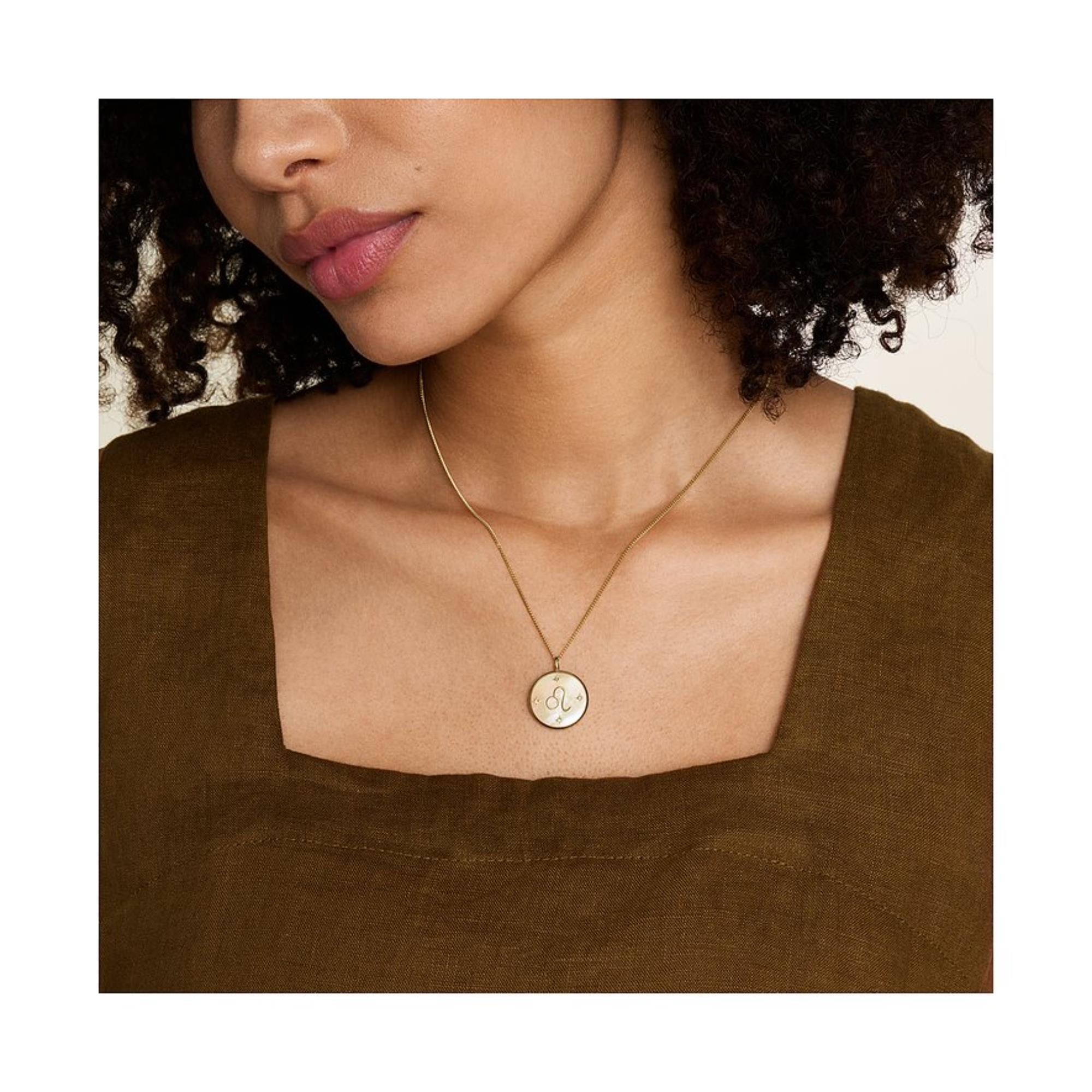 Fossil Written in the Stars Gold-Tone Stainless Steel Gold Mother-of-Pearl Leo Pendant Ladies Necklace JF04842710