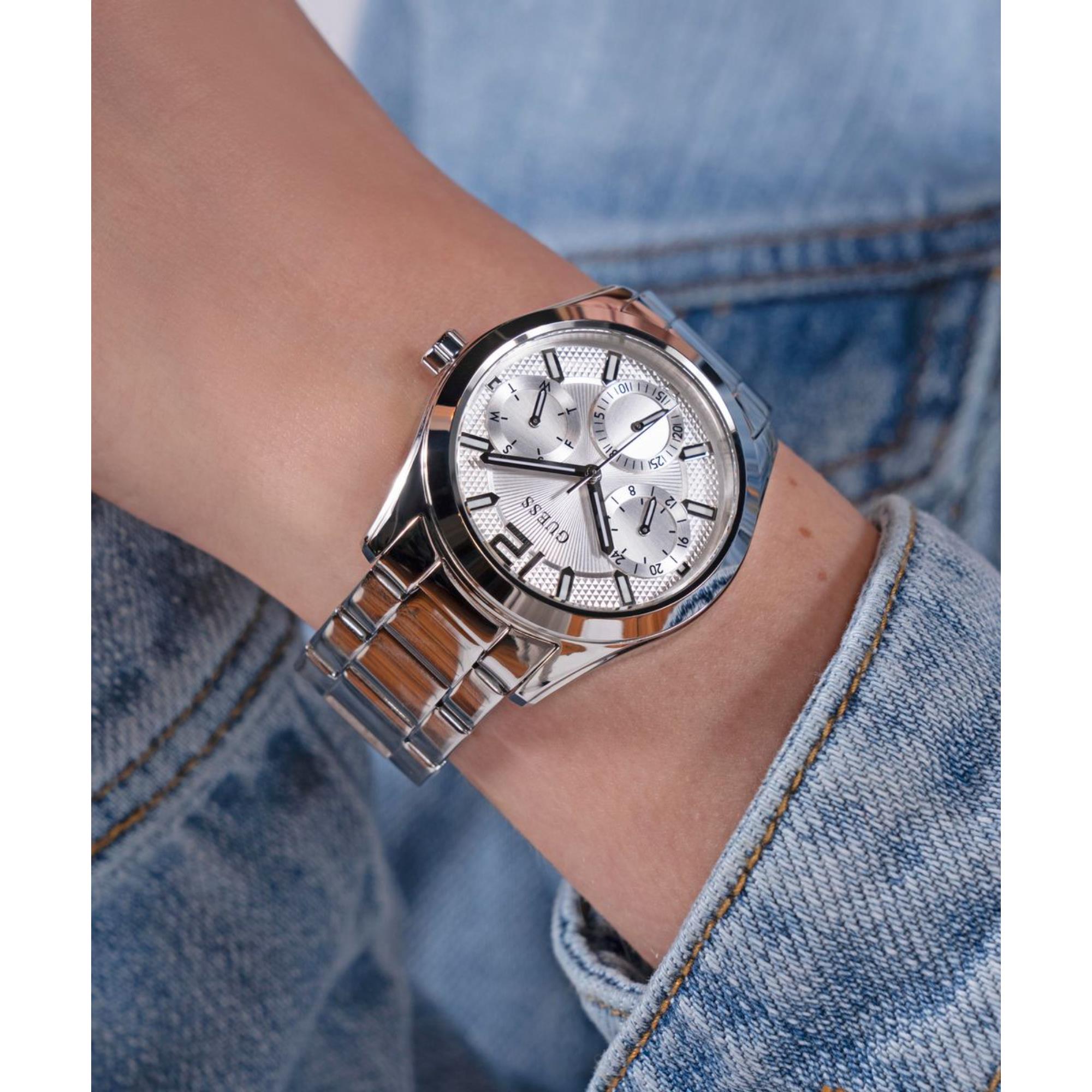 Guess Zoe Silver Dial Stainless Steel Strap Women's Watch GW0760L1
