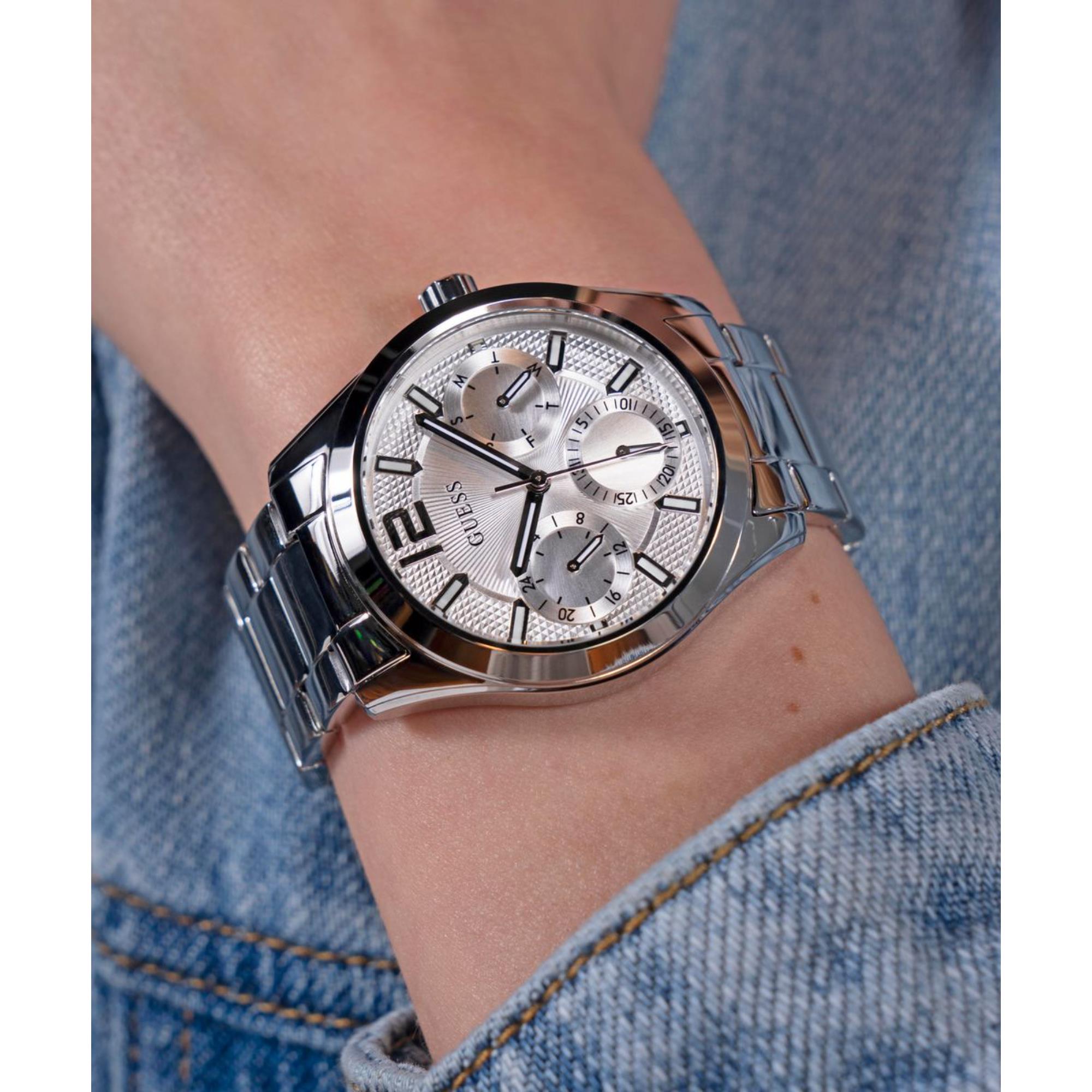 Guess Zoe Silver Dial Stainless Steel Strap Women's Watch GW0760L1