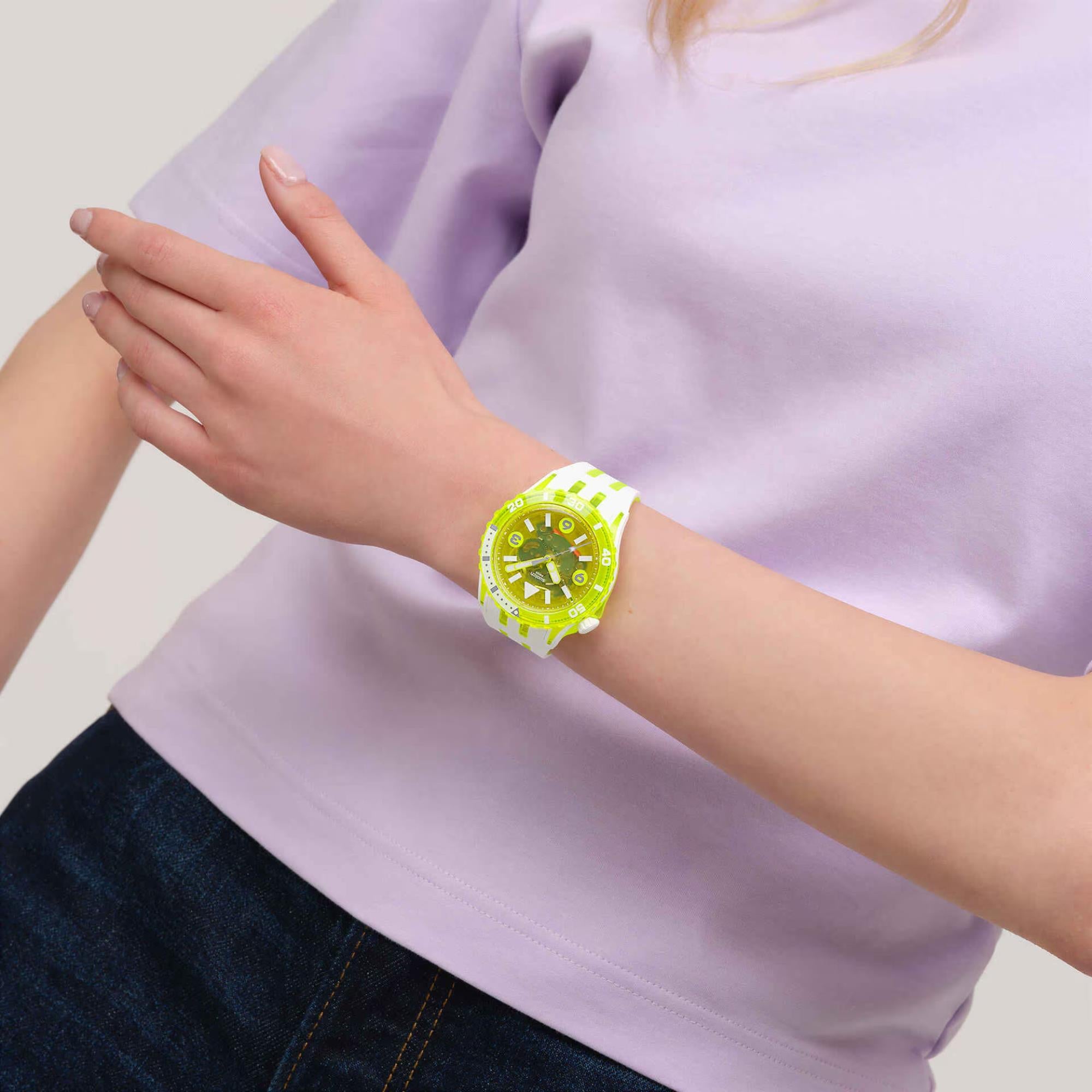 Swatch SCUBAQUA Egg Yolk Yellow Bioceramic Dial Silicone Strap Unisex Watch SSCU09J100