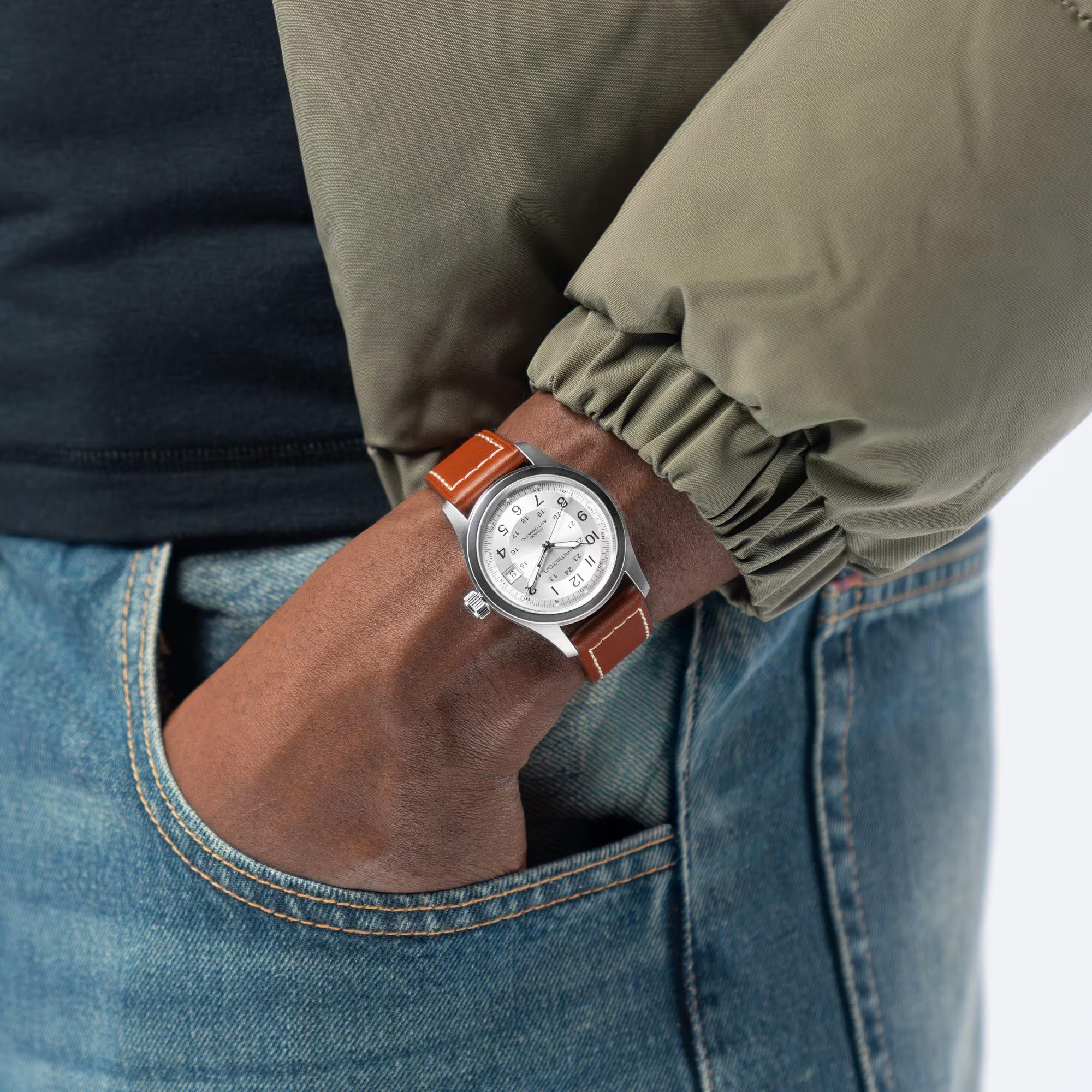 Hamilton Khaki Field Automatic Silver Dial Leather Strap Unisex Watch H70455553