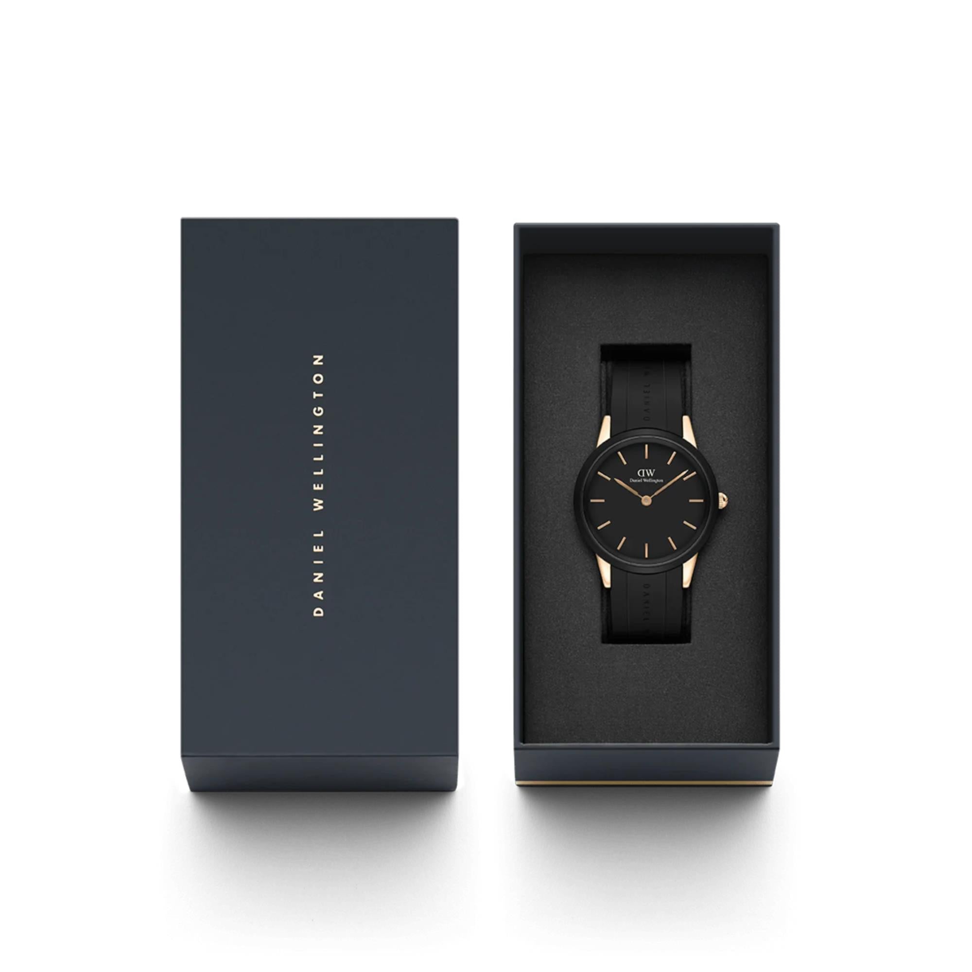 Daniel Wellington Iconic Motion Quartz Black Dial Rubber Strap Men's Watch DW00100611