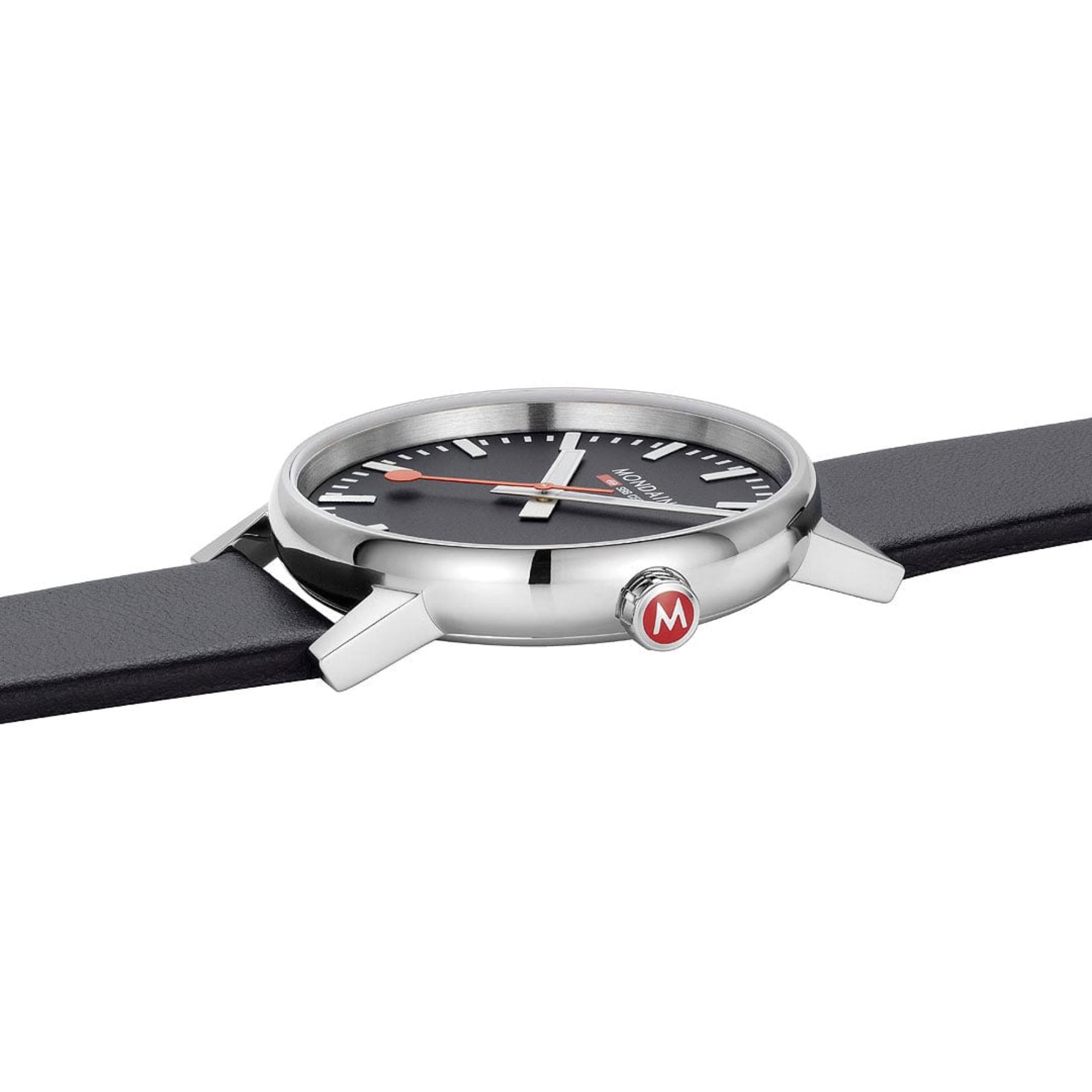 Mondaine Evo2 Quartz Black Dial Leather Strap Men's Watch MSE.43120.LB