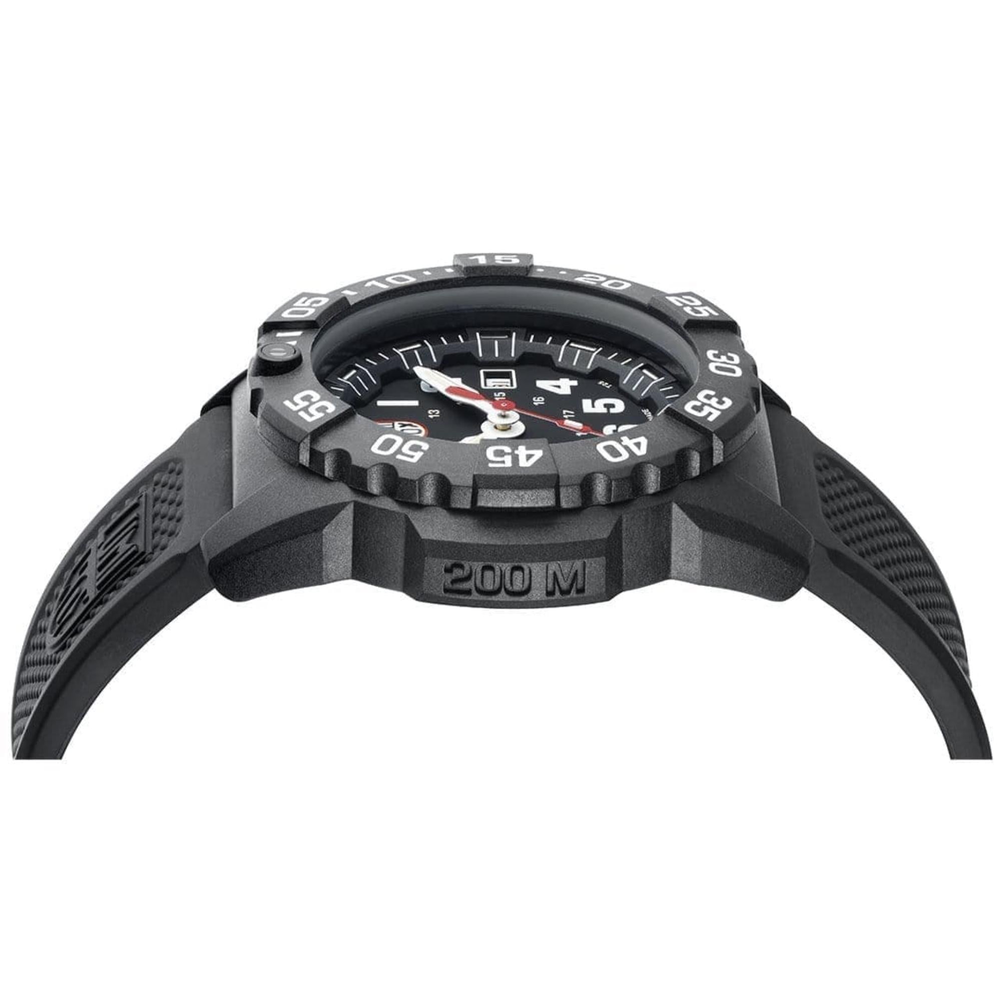 Luminox Navy Seal 3500 Quartz Carbonox Black Dial Black Rubber Strap Men's Watch XS.3501.F