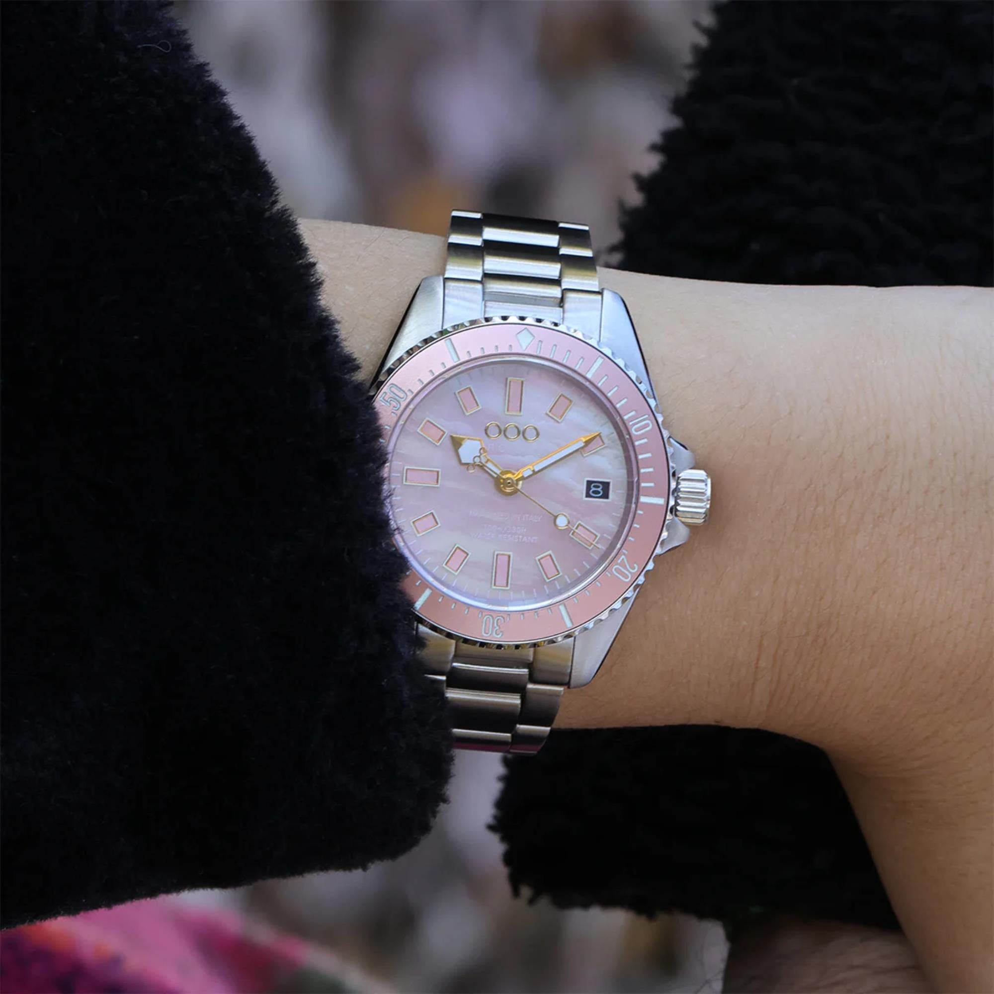 Out of Order Casanova 38 Mother of Pearl Quartz Pink Dial Steel Strap Unisex Watch OOO.001-38.RO