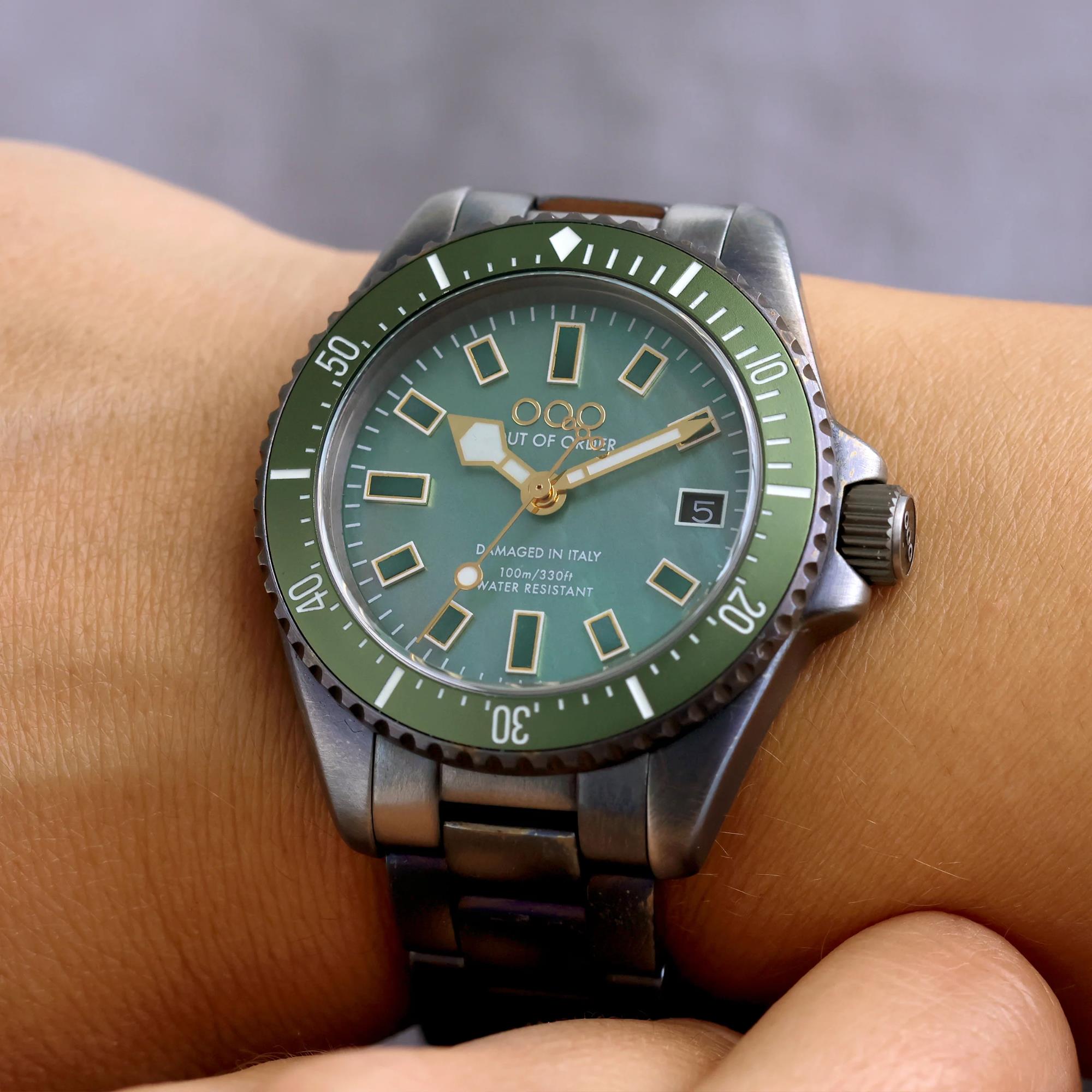 Out of Order Casanova 38 Mother of Pearl Quartz Green Dial Steel Strap Unisex Watch OOO.001-38.VE