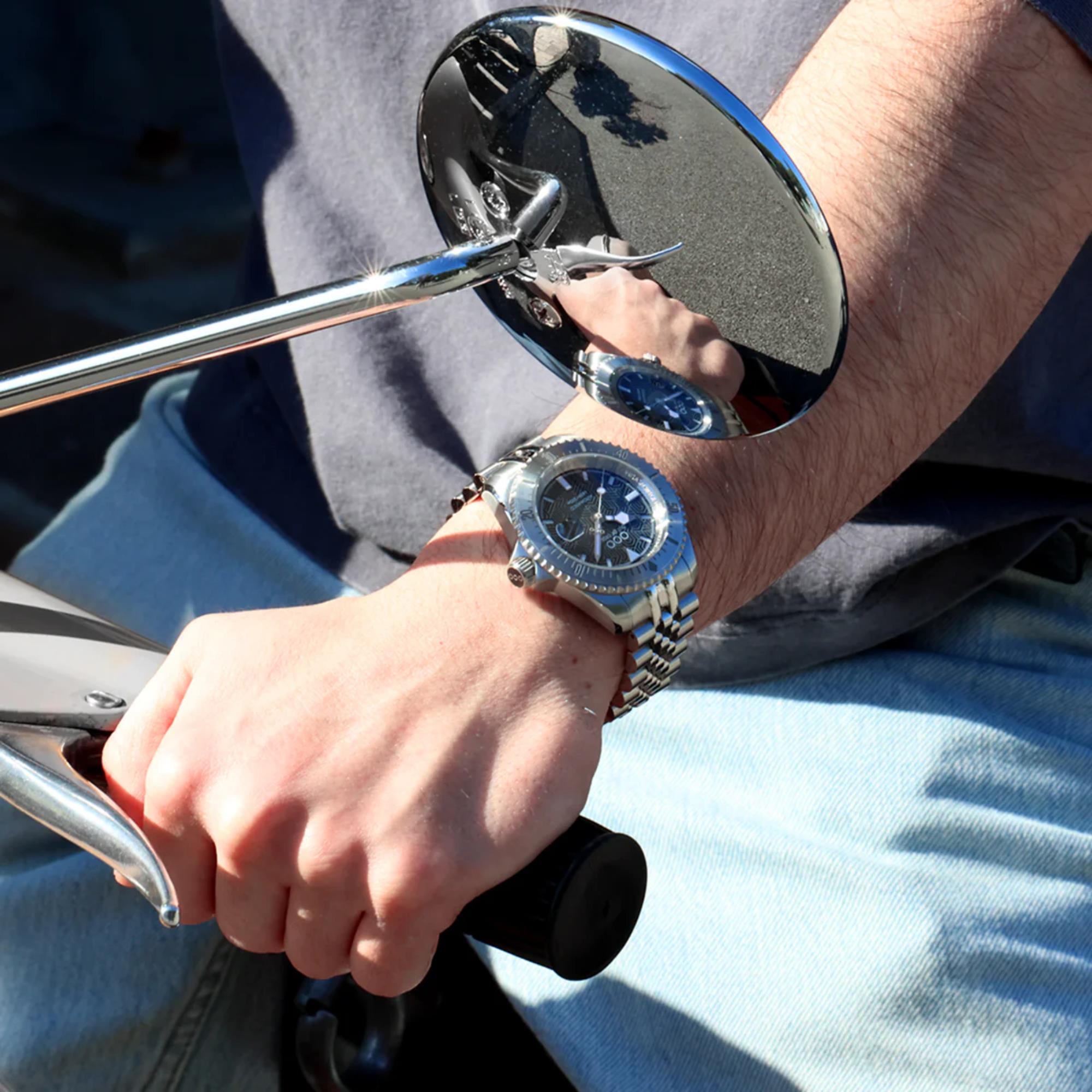 Out of Order Diverissimo Azteco Automatic Dark Grey Dial Steel Strap Men's Watch OOO.001-32.NE