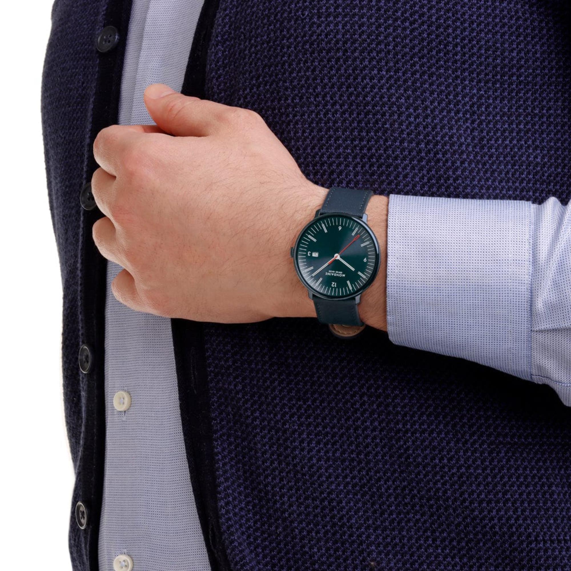 Mondaine Doppio Quartz Blue Dial Leather Strap Men's Watch MLE.41240.LDV