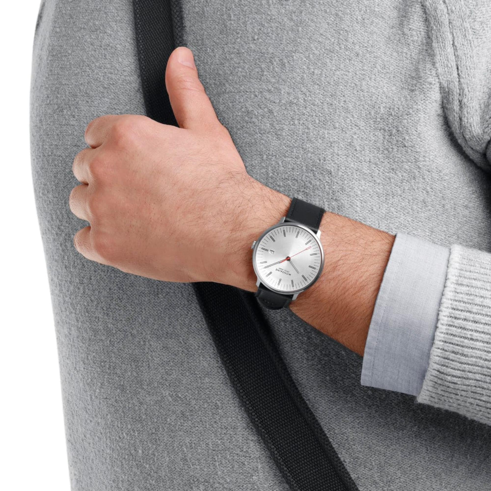Mondaine Doppio Solar White Dial Leather Strap Men's Watch MLE.41910.LBV