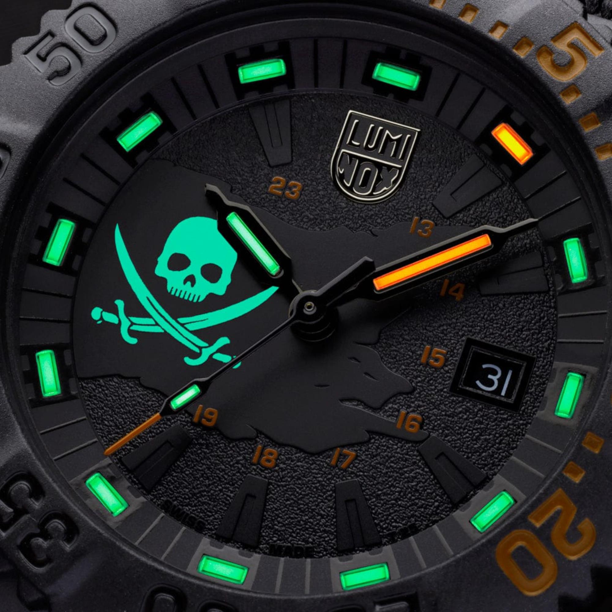 Luminox Navy Seal 3050 Pirate Watch Limited Edition Black Dial Velcro Fast Strap Men's Watch XS.3051.PIR.LE