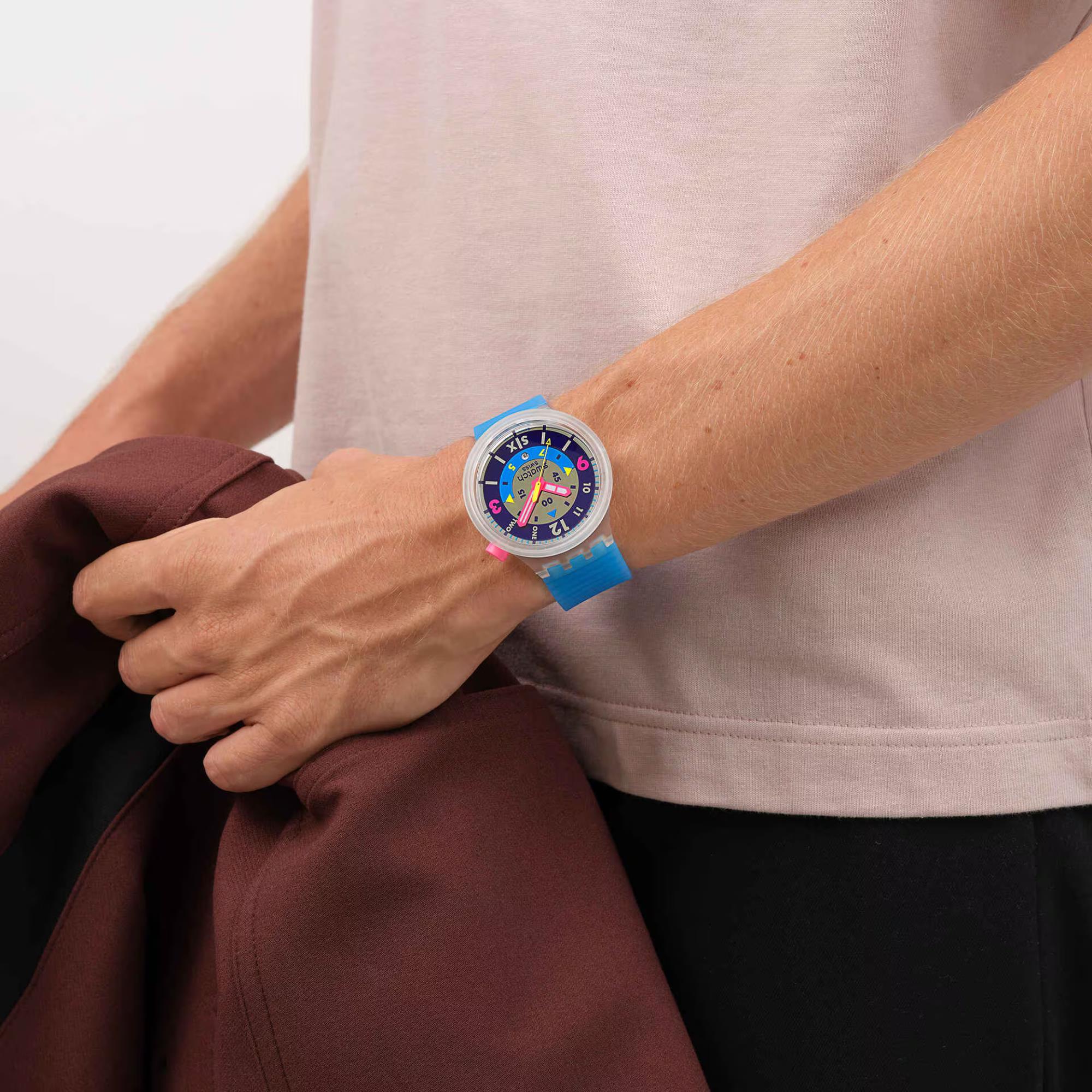 Swatch Big Bold Neon Hielo Quartz Purple Dial Silicone Strap Unisex Watch SB01K400