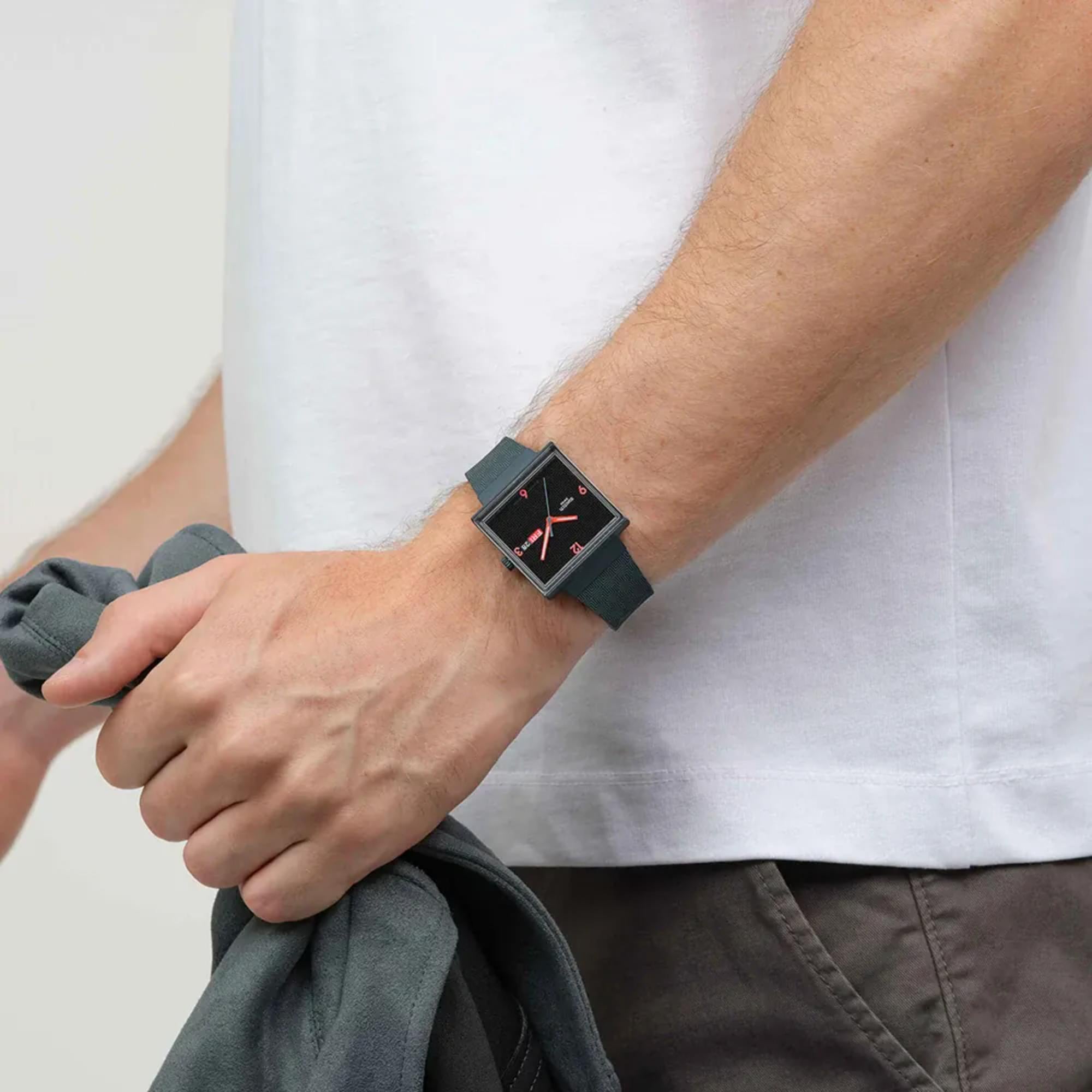 Swatch Originals Squared Off Quartz Black Dial Silicone Strap Unisex Watch SO34M701