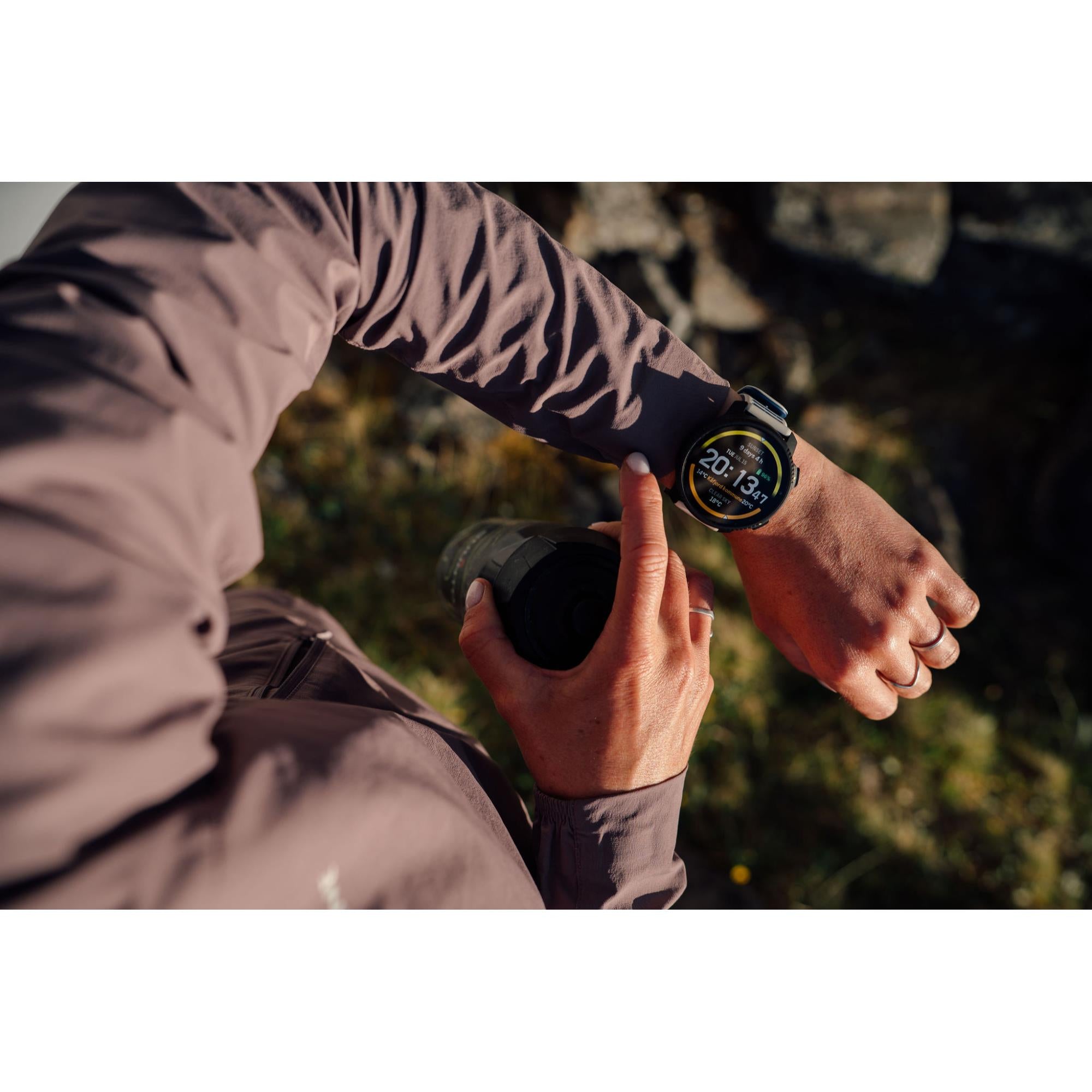 Suunto Vertical 2 Arctic Gray AMOLED Digital Silicone Strap Unisex Smart Watch SS051205000