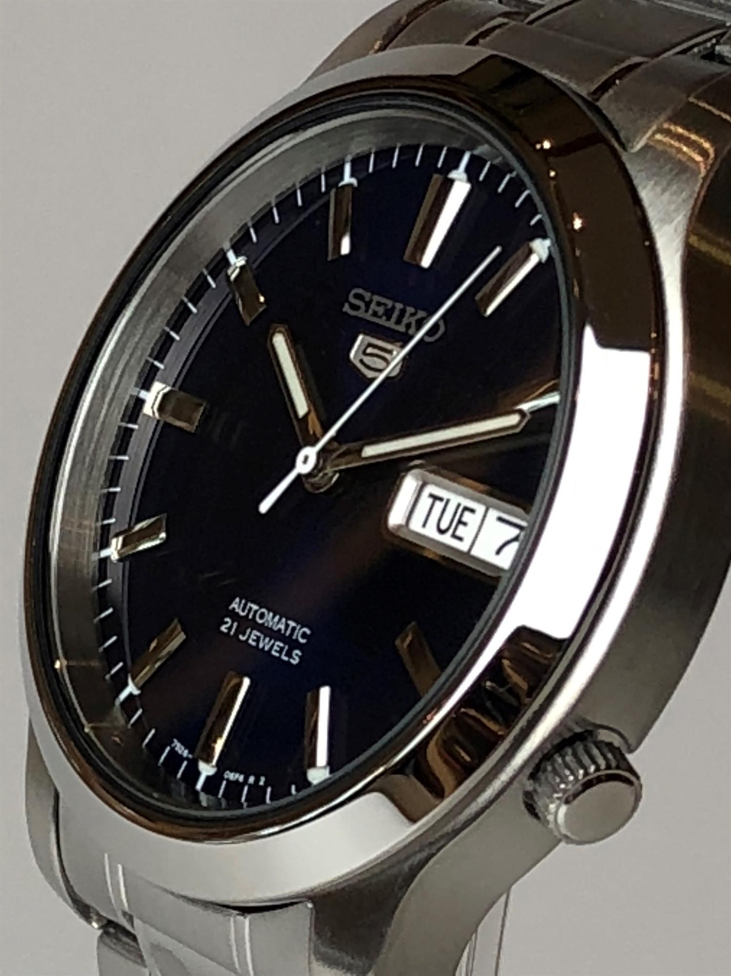Seiko 5 Classic Automatic Blue Dial Steel Bracelet Men's Watch SNK793K1