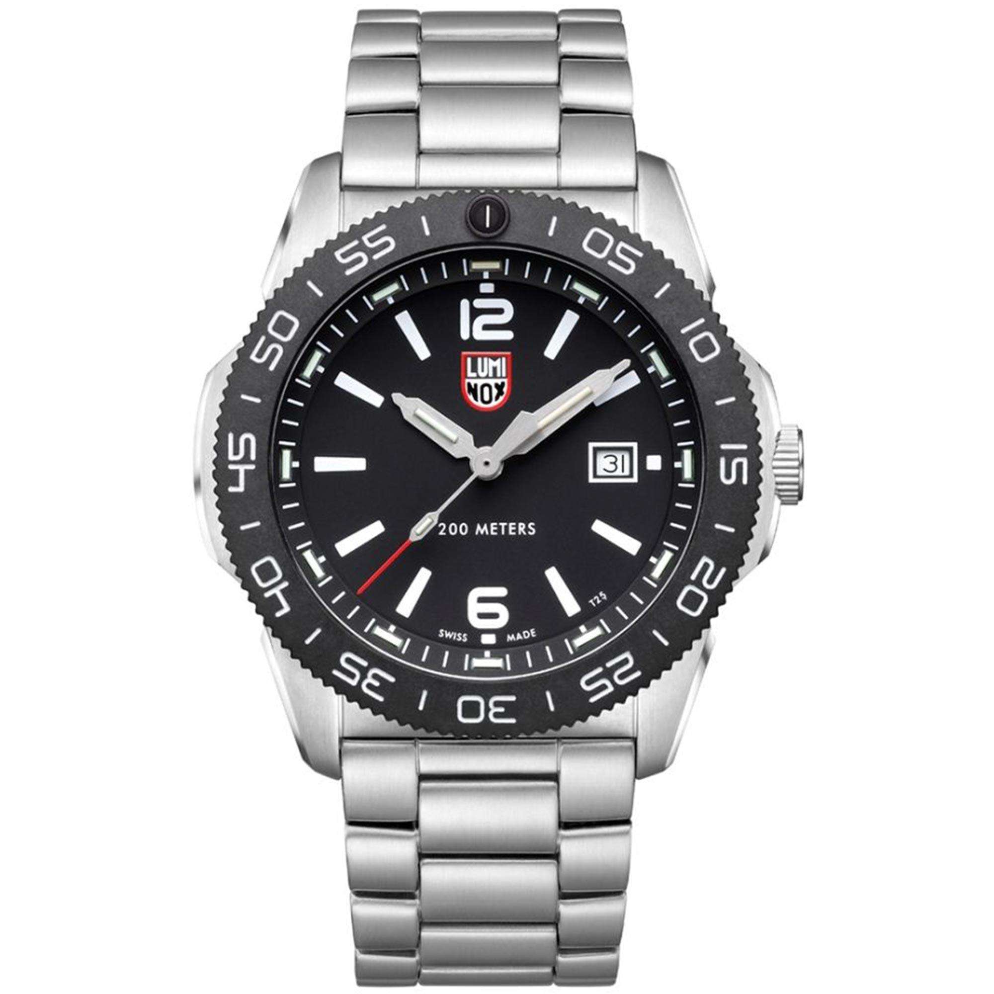 Luminox Pacific Diver Quartz Movement Black Dial Stainless Steel Bracelet Mens Watch XS.3122