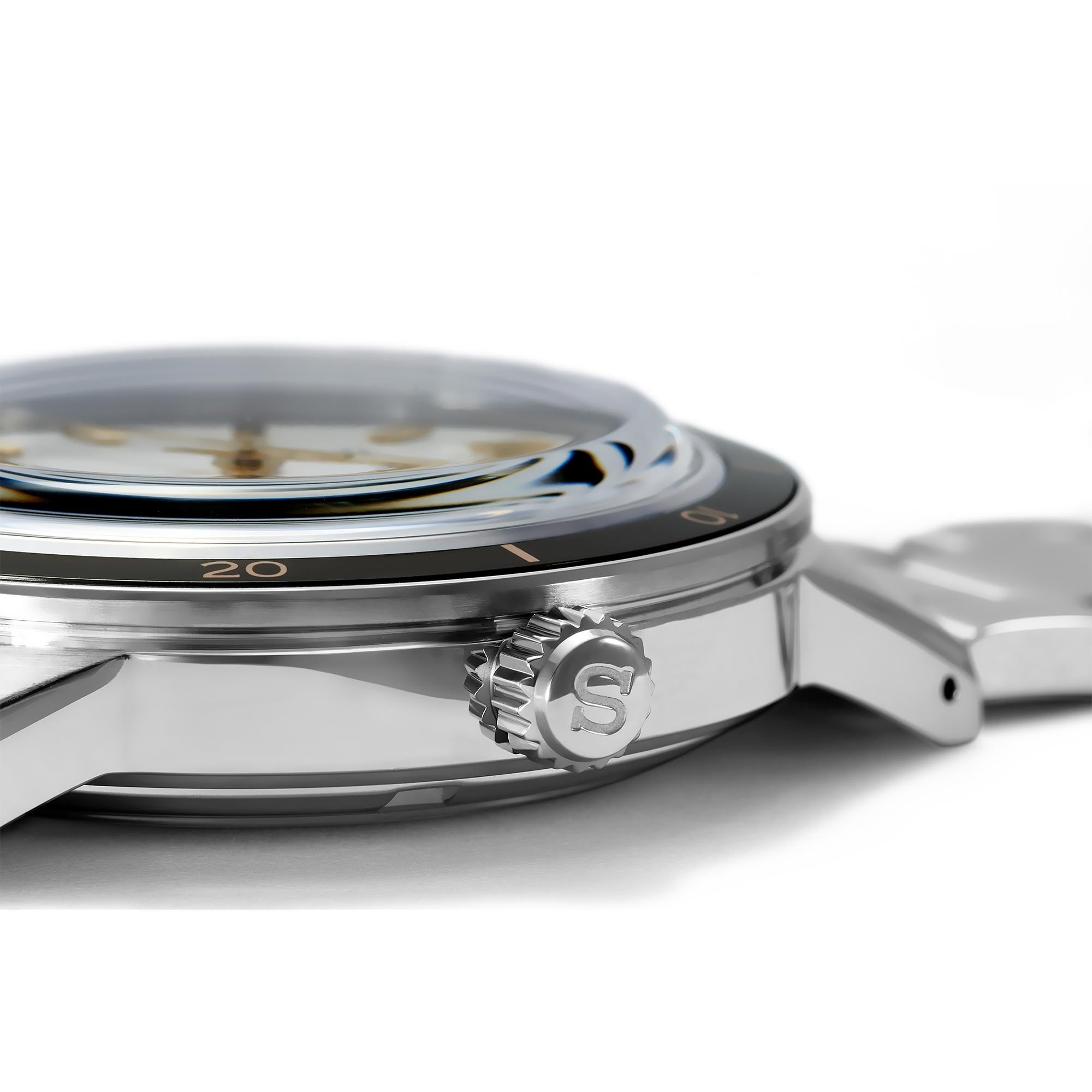 Seiko Presage Style 60's Automatic White Dial Stainless Steel Bracelet Men's Watch SRPG03J1