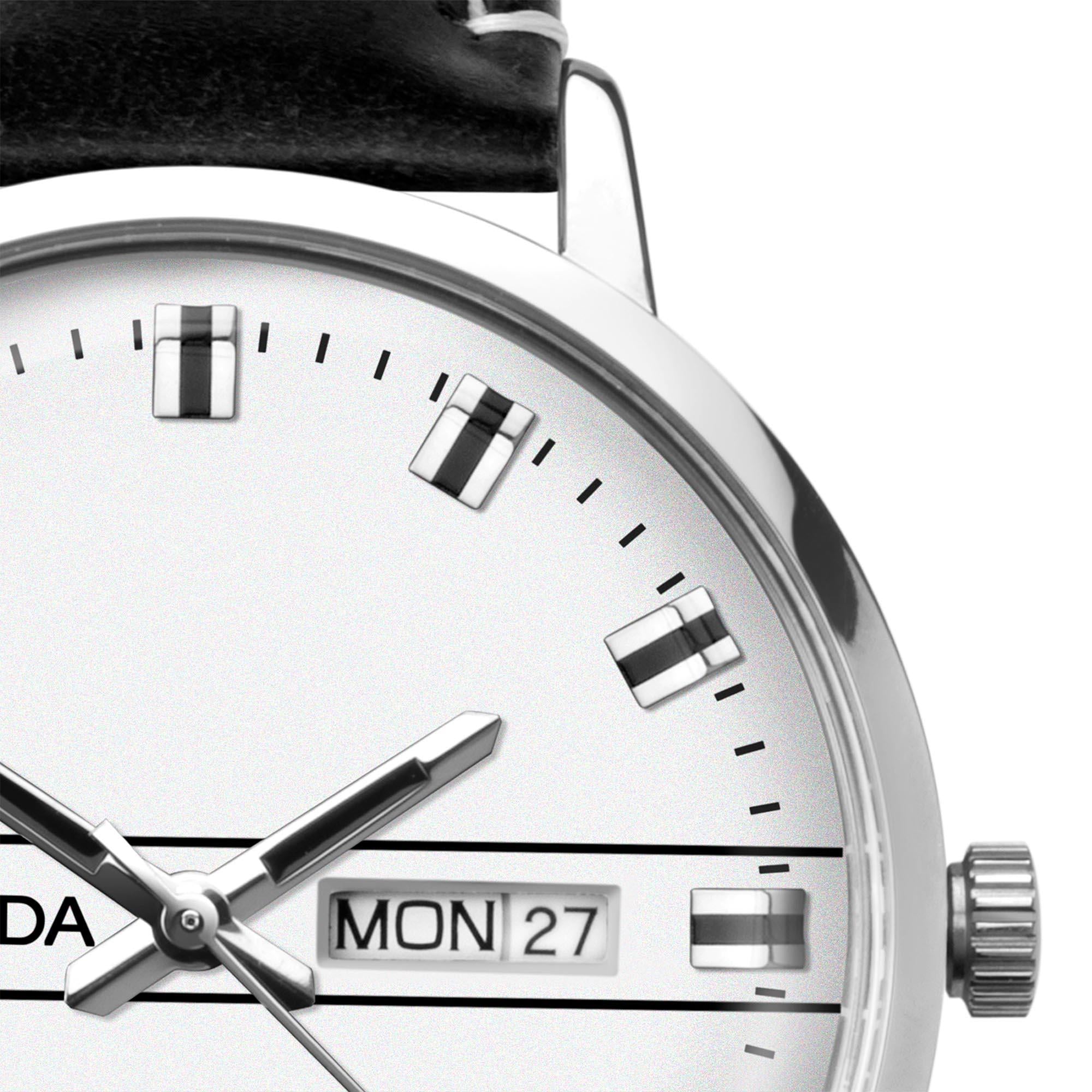 Sekonda Classic Quartz White Dial Black Leather Strap Men's Watch 1948