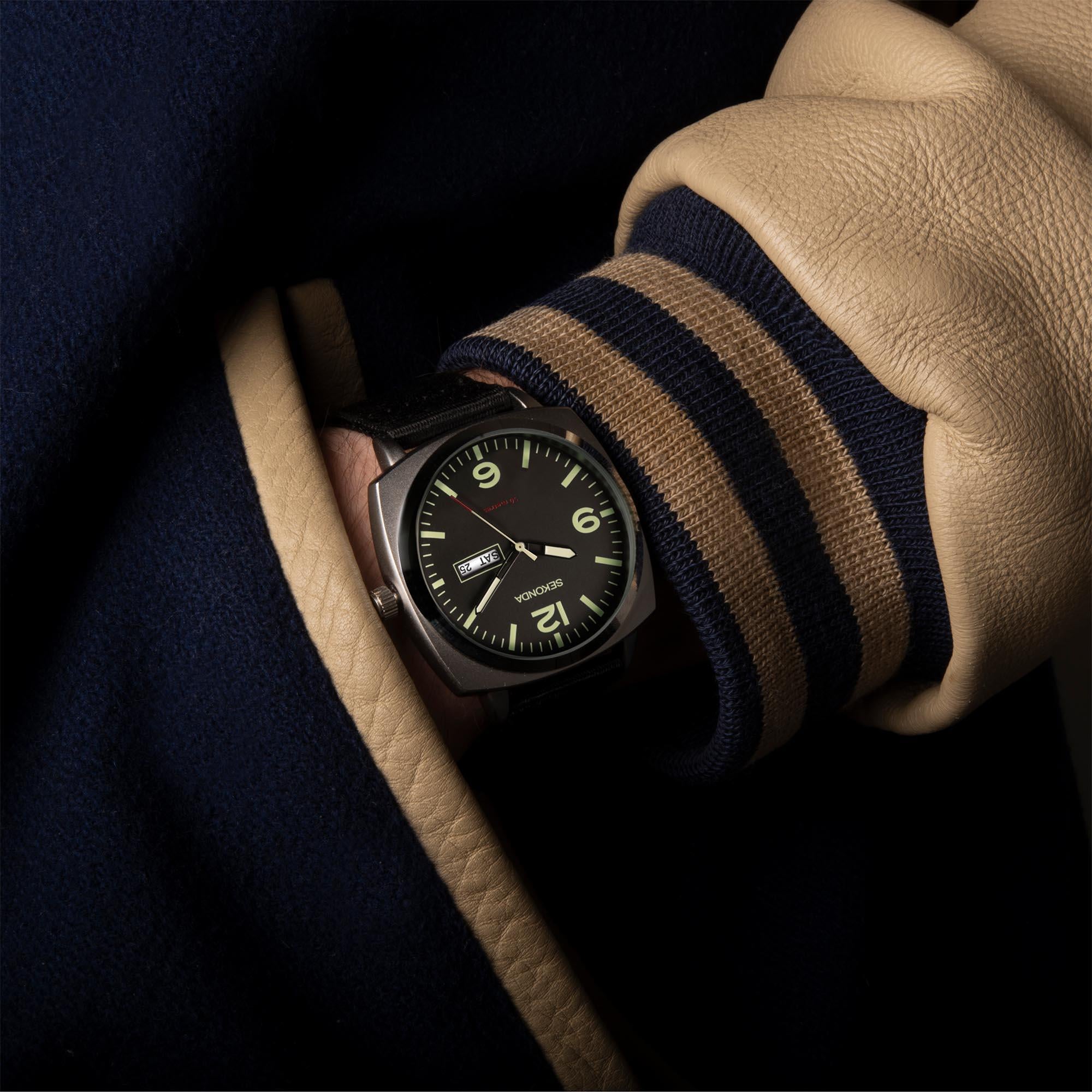 Sekonda Airborne Quartz Black Dial Black Strap Men's Watch 1992