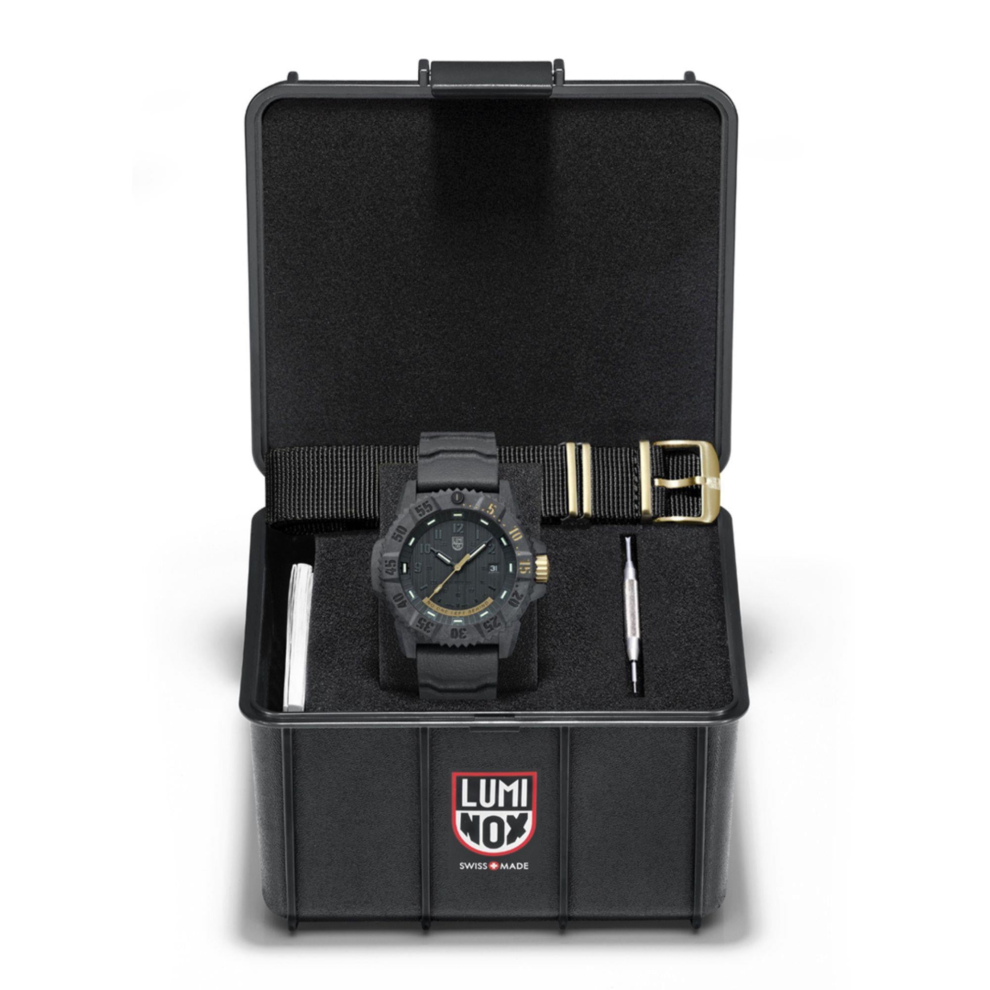 Luminox Master Carbon Seal 3800 Series Black Dial Grey Rubber Strap Men's Watch XS.3805.NOLB.SE