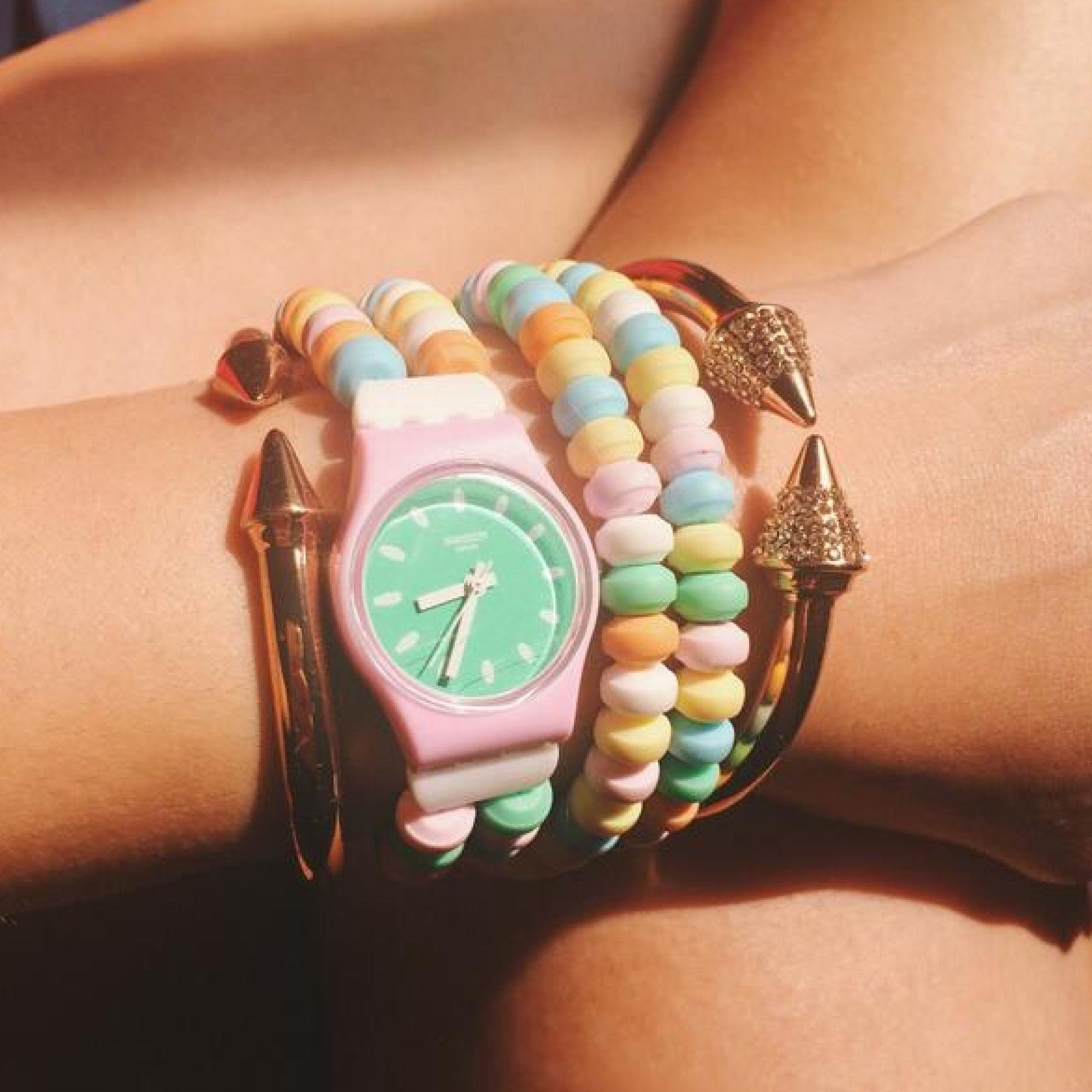 Swatch 'Caramellissima' Pastry Chefs Green Dial Ladies Watch LP135A