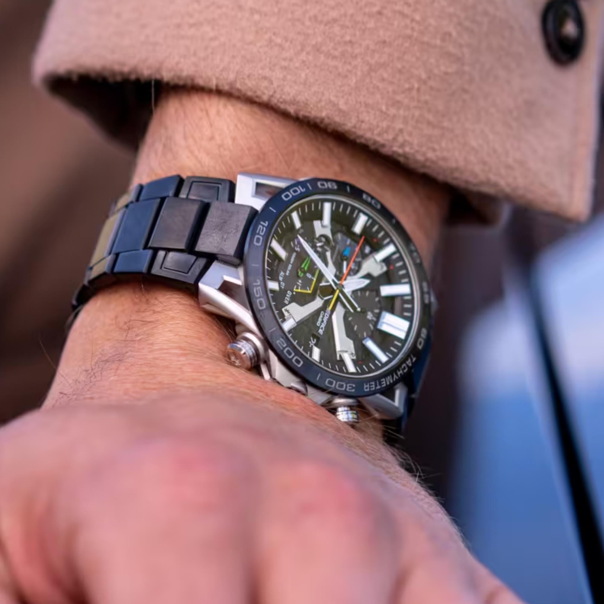 Casio Edifice Sospensione Solar Bluetooth Chronograph Grey Dial Men's Watch EQB-2000DC-1AER
