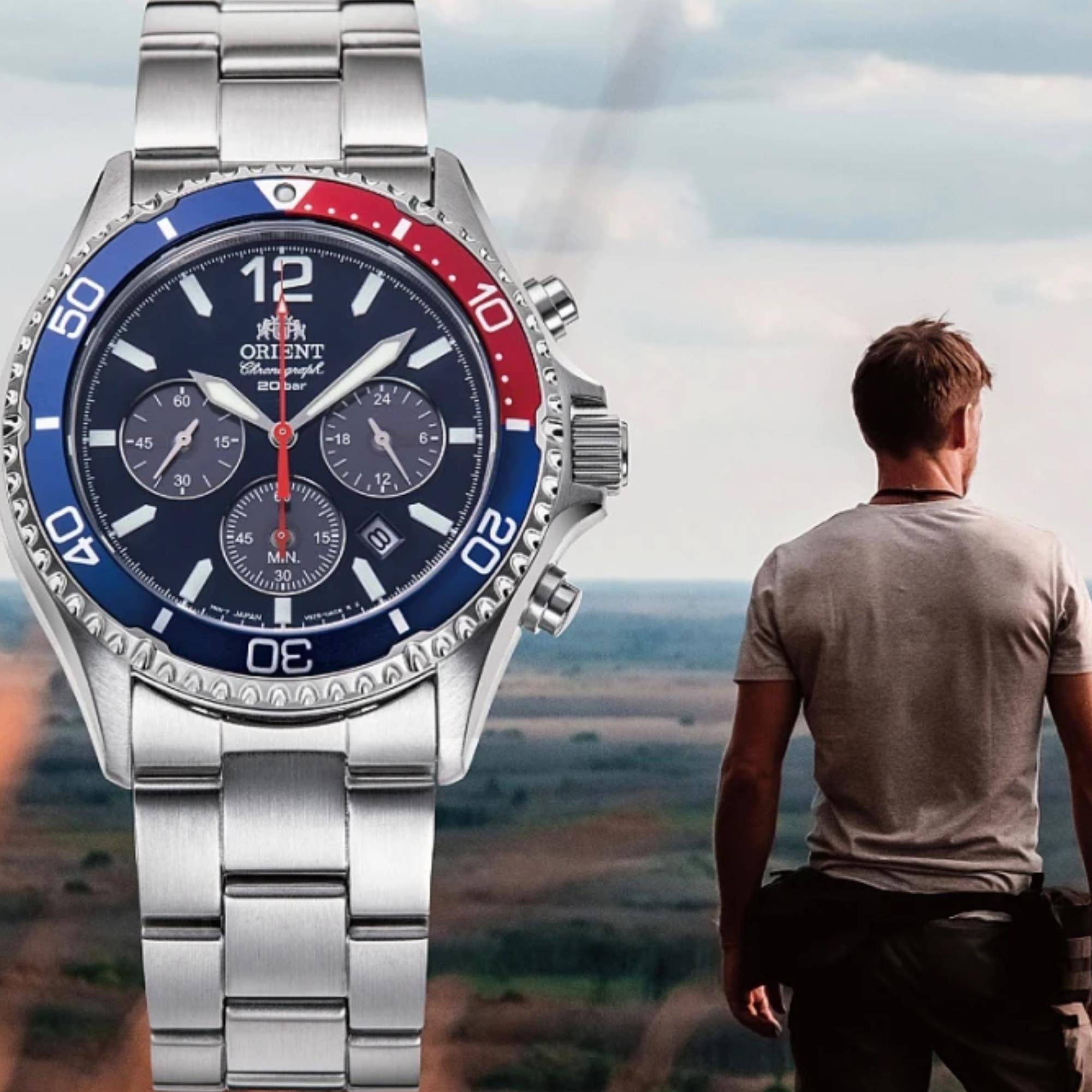 Orient Mako Solar Chronograph Quartz Blue Dial Steel Strap Men’s Dive Watch RA-TX0201L10B